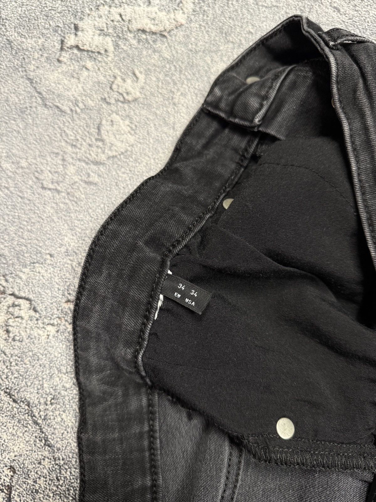 Dolce & Gabbana Dolce & Gabbana Metal Patch Logo Vintage Denim Pants Size US 34 / EU 50 - 8 Thumbnail