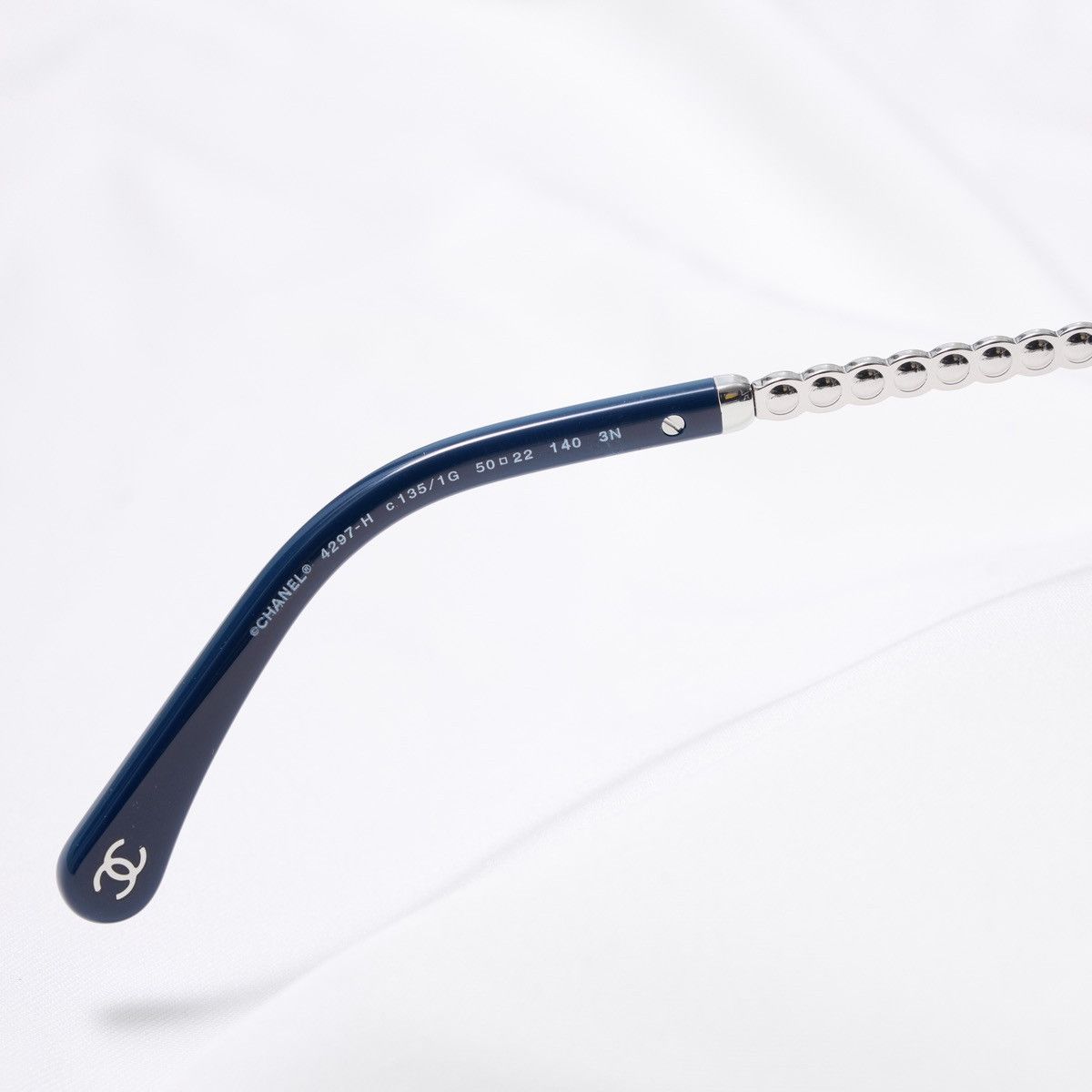 Chanel CHANEL 0CH4297H C1351G SUNGLASSES Size ONE SIZE - 4 Thumbnail