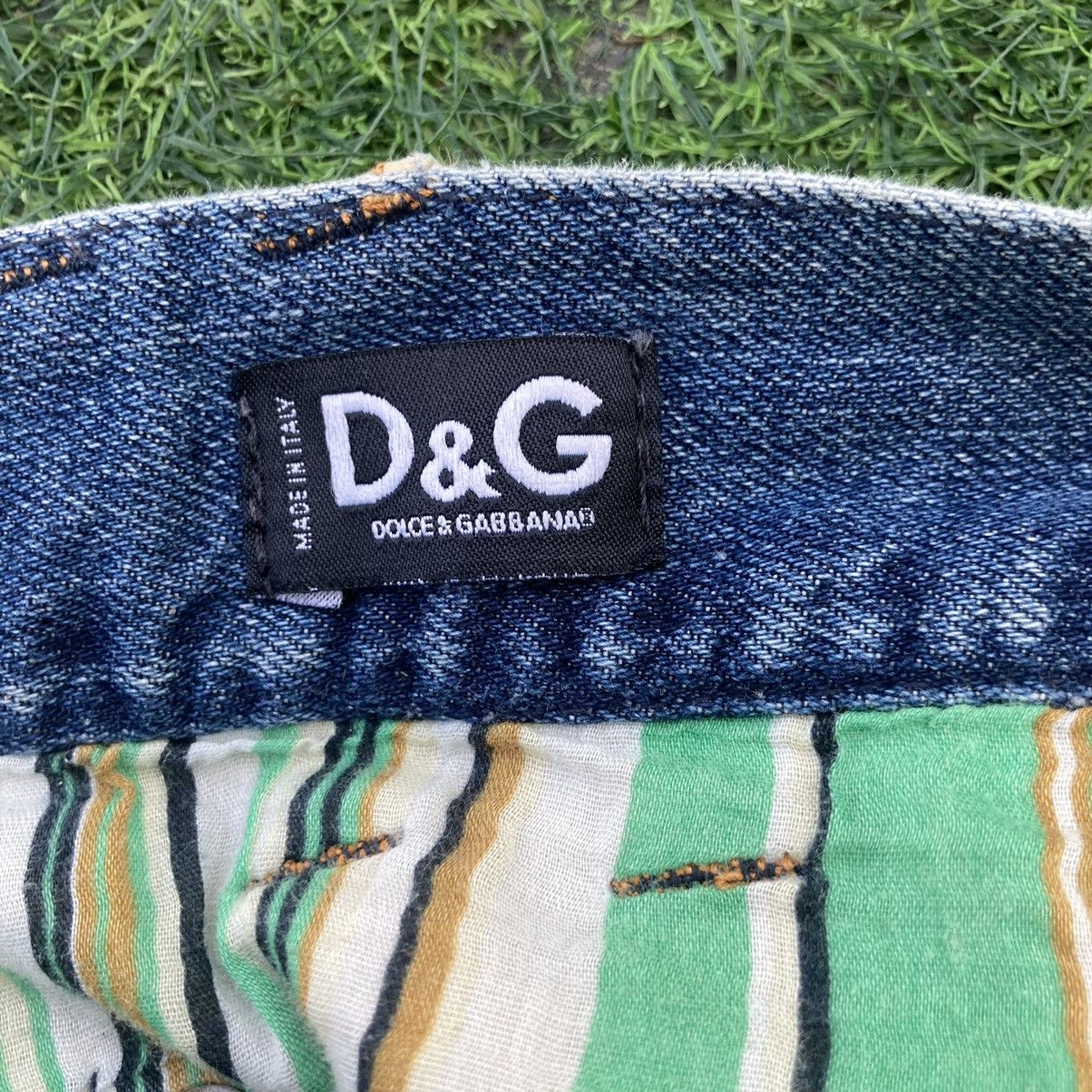 Dolce & Gabbana DOLCE AND GABBANA RIPED STYLE JEANS Size US 29 - 17 Thumbnail