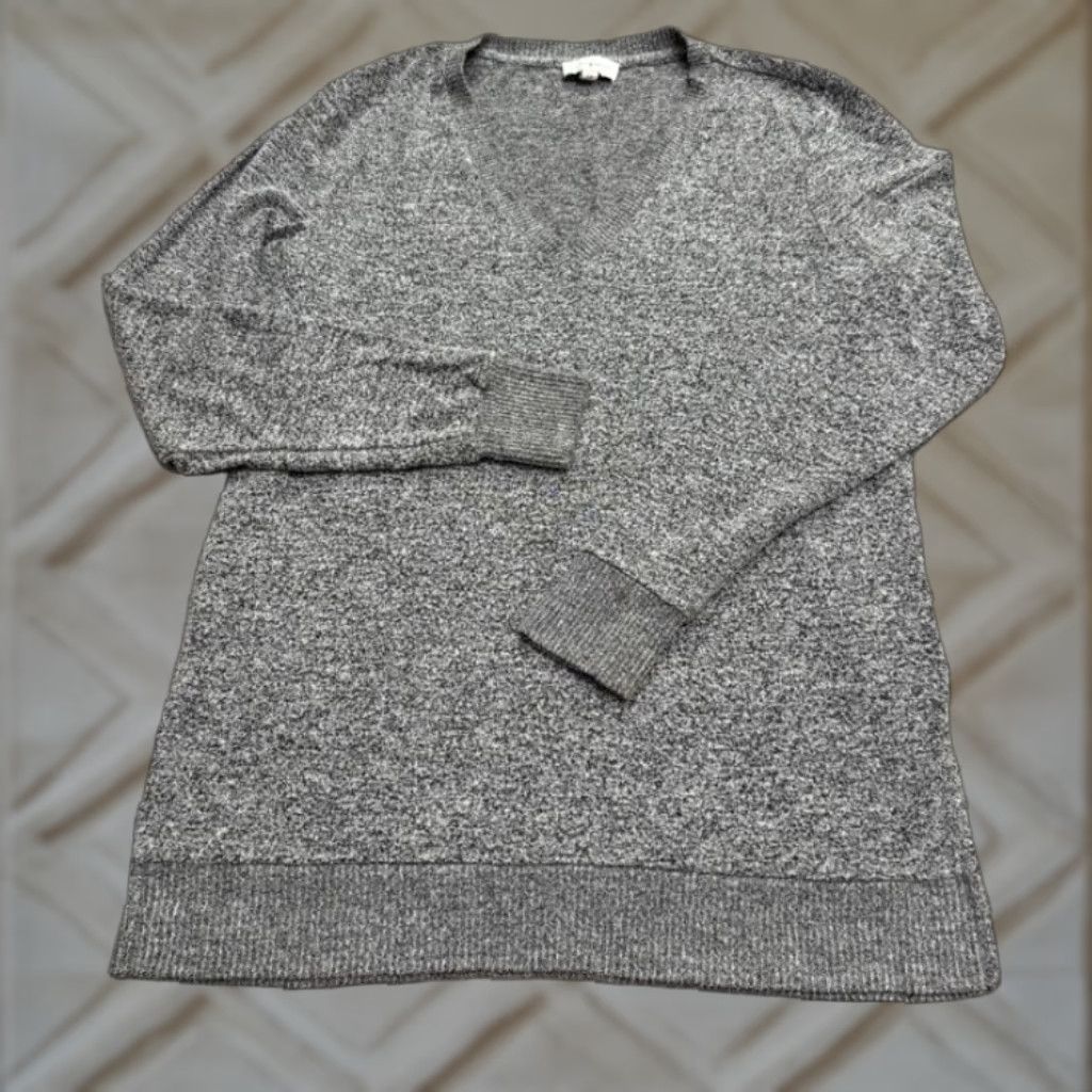 Lucky Brand Lucky Brand Tunic V-Neck Pullover Sweater Womens Small Petite Heather Gray Knit Size S / US 4 / IT 40 - 1 Thumbnail