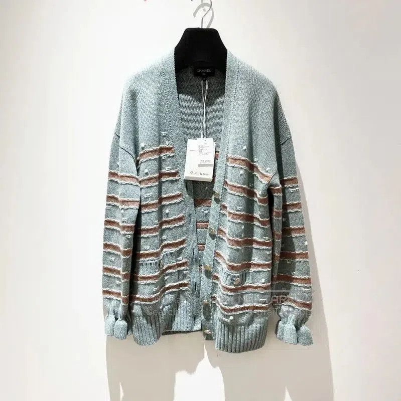 Chanel Chanel Green Cashmere Cardigan with Stripes . Size S / US 4 / IT 40 - 1 Thumbnail