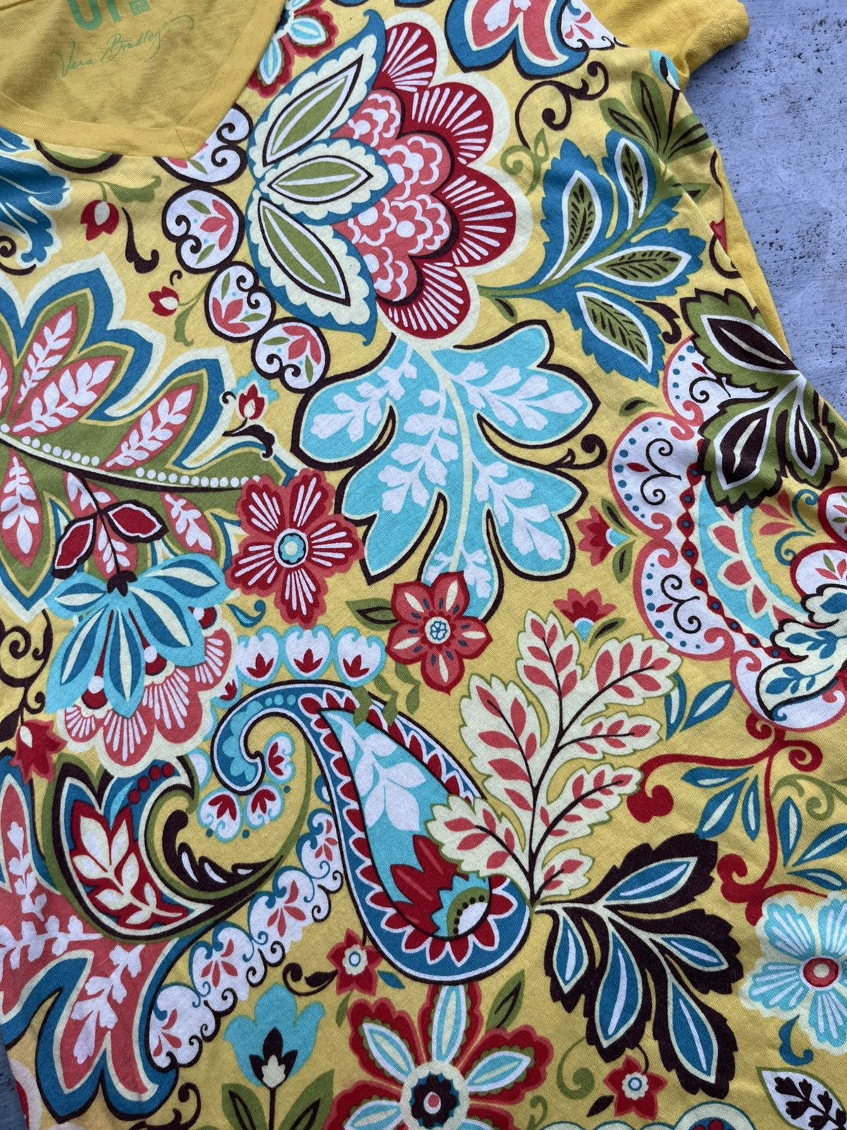 Designer × Japanese Brand × Uniqlo UNIQLO X VERA BRADLEY FLOWER TEE Size US S / EU 44-46 / 1 - 4 Thumbnail
