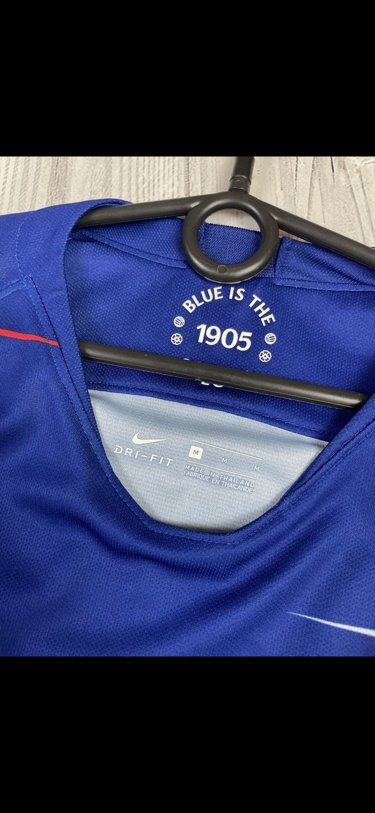 Nike Vintage nike Chelsea soccer jersey 4 Fabregas rare size M Size US M / EU 48-50 / 2 - 4 Thumbnail