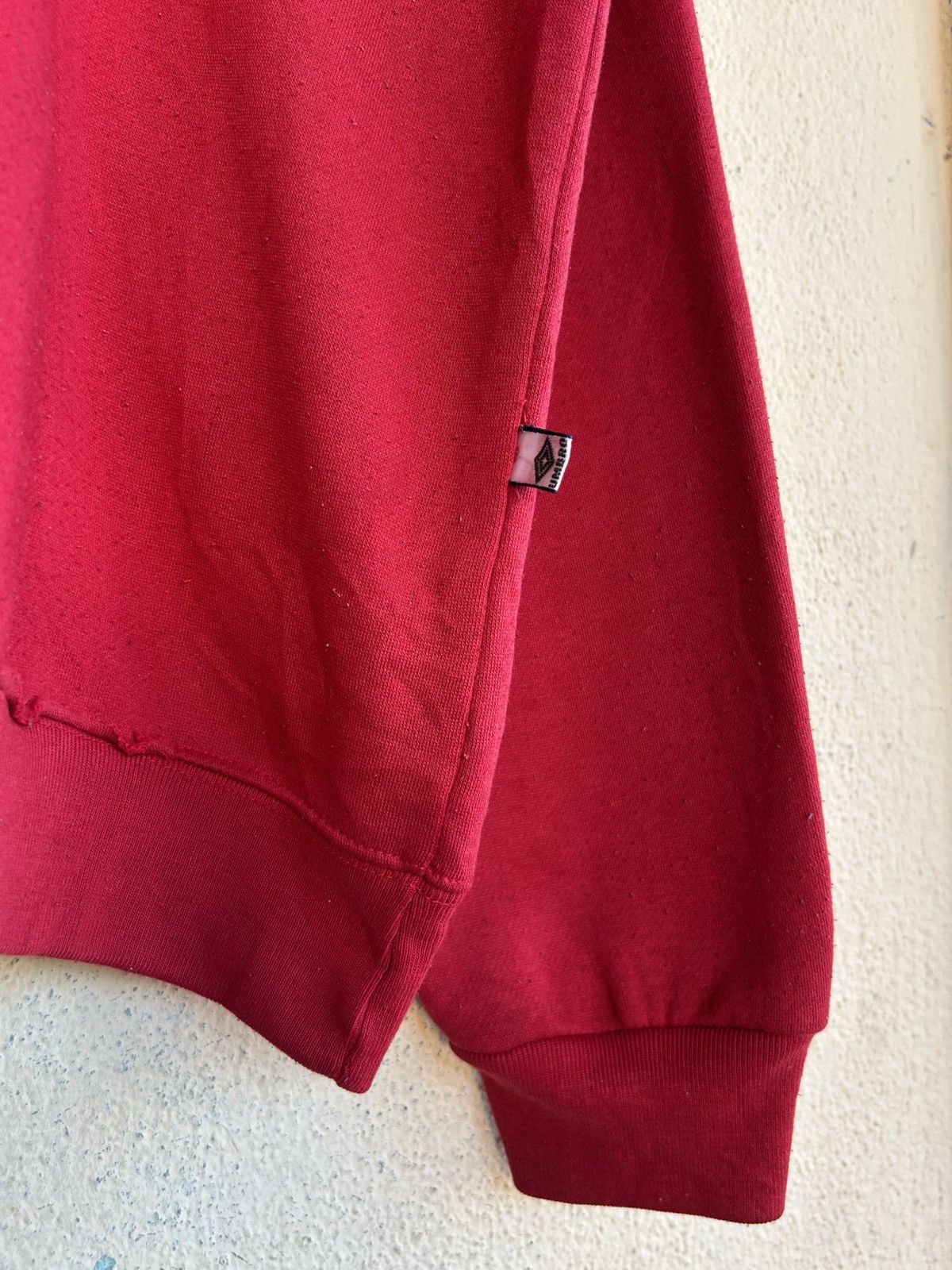 Umbro Vintage Umbro Big Logo Sunfaded Hoodie Size US L / EU 52-54 / 3 - 6 Thumbnail