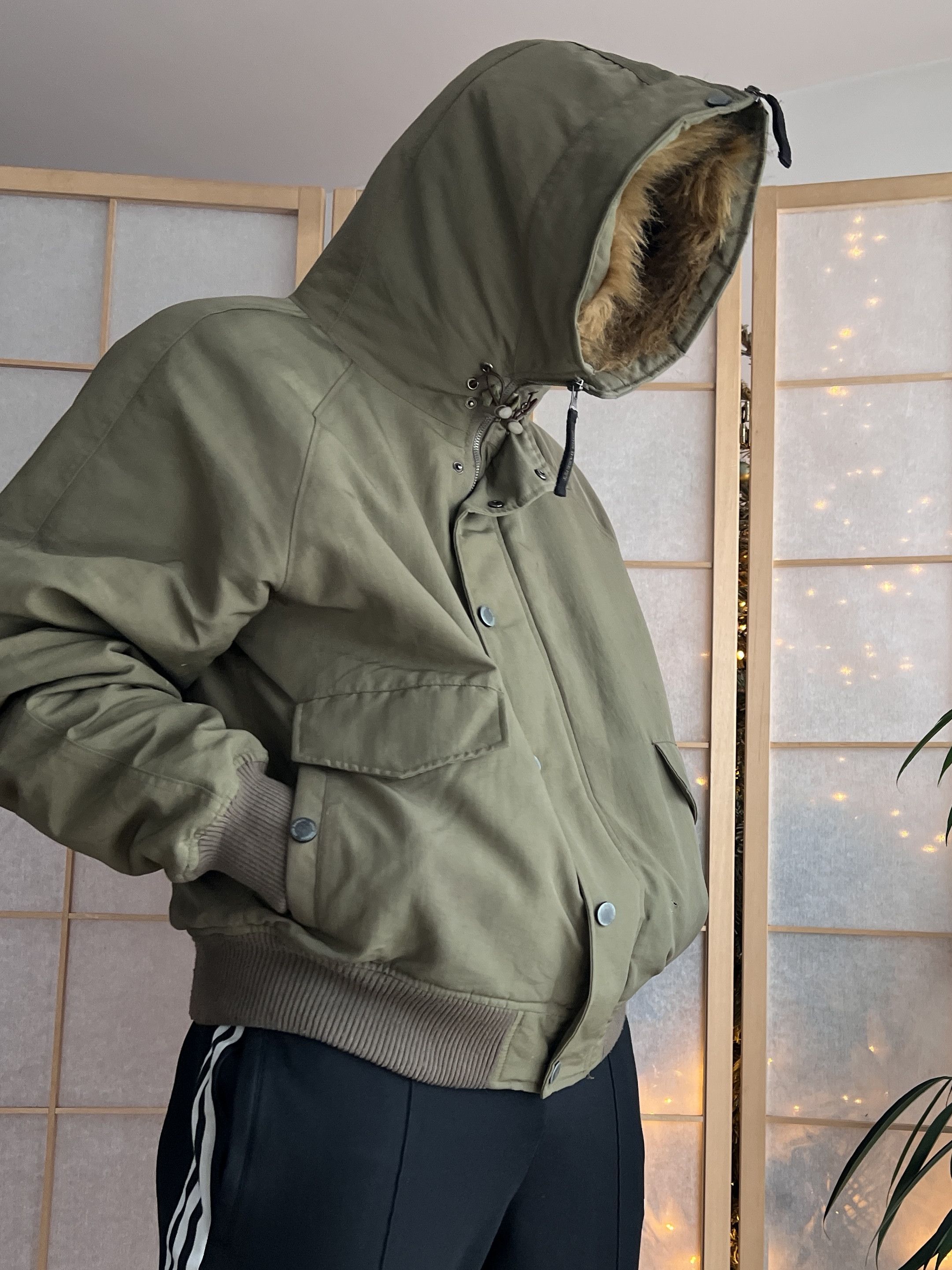 Le Grande Bleu (L.G.B.) Avant garde vintage faux fur hood bomber jacket y2k cropped Size US L / EU 52-54 / 3 - 15 Thumbnail