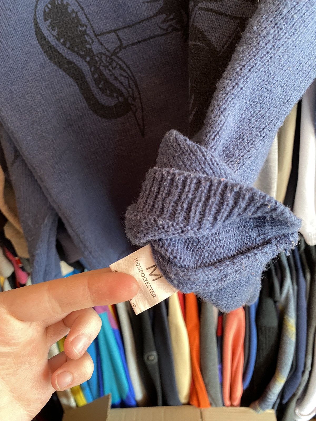 Other VINTAGE HUNTER X HUNTER SHIZUKU OVERSIZED SWEATER Size M / US 6-8 / IT 42-44 - 3 Thumbnail