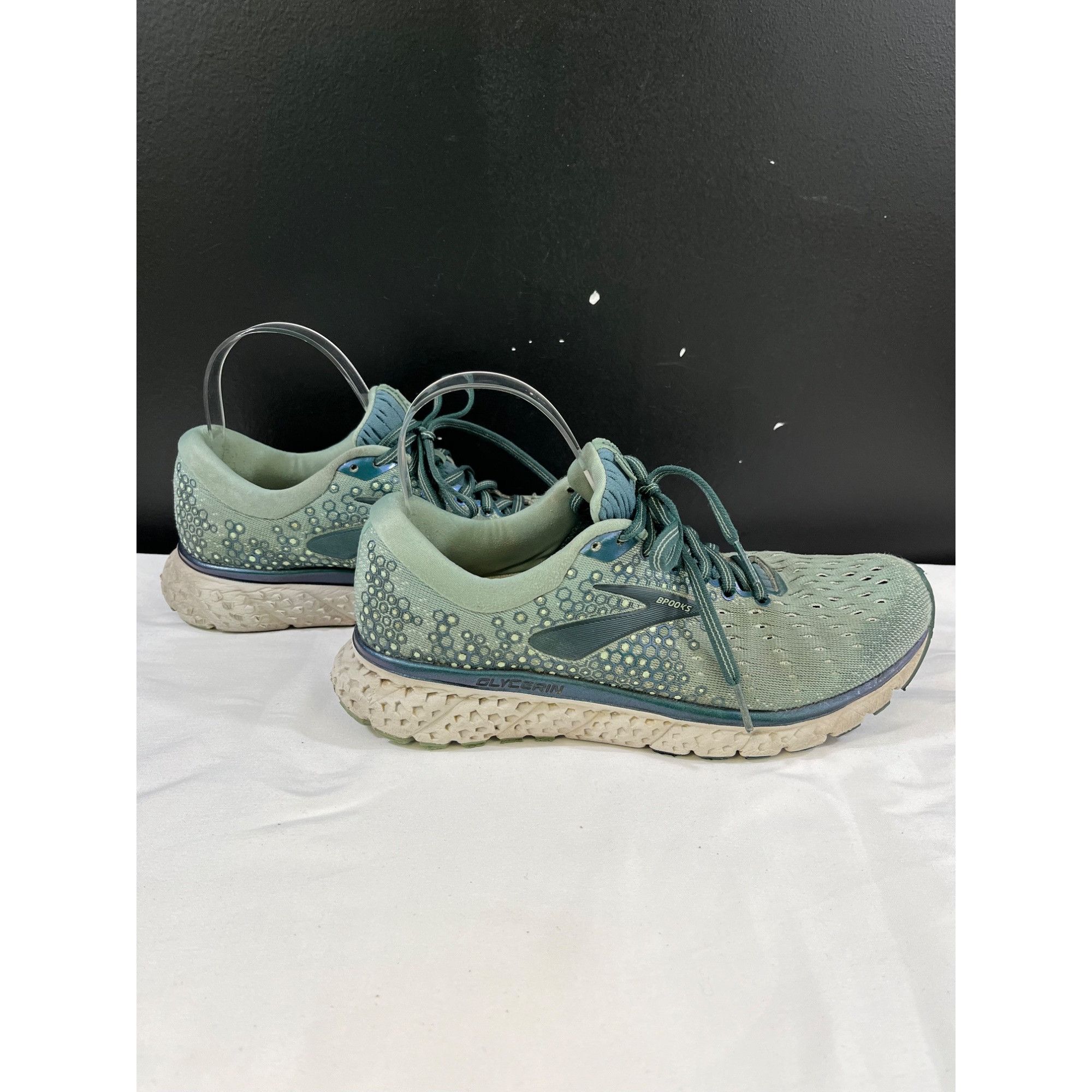 Brooks Brooks Glycerin 17 Womens Green Running Shoes Size 8.5 SKU 6 Size US 8.5 / IT 38.5 - 1 Thumbnail