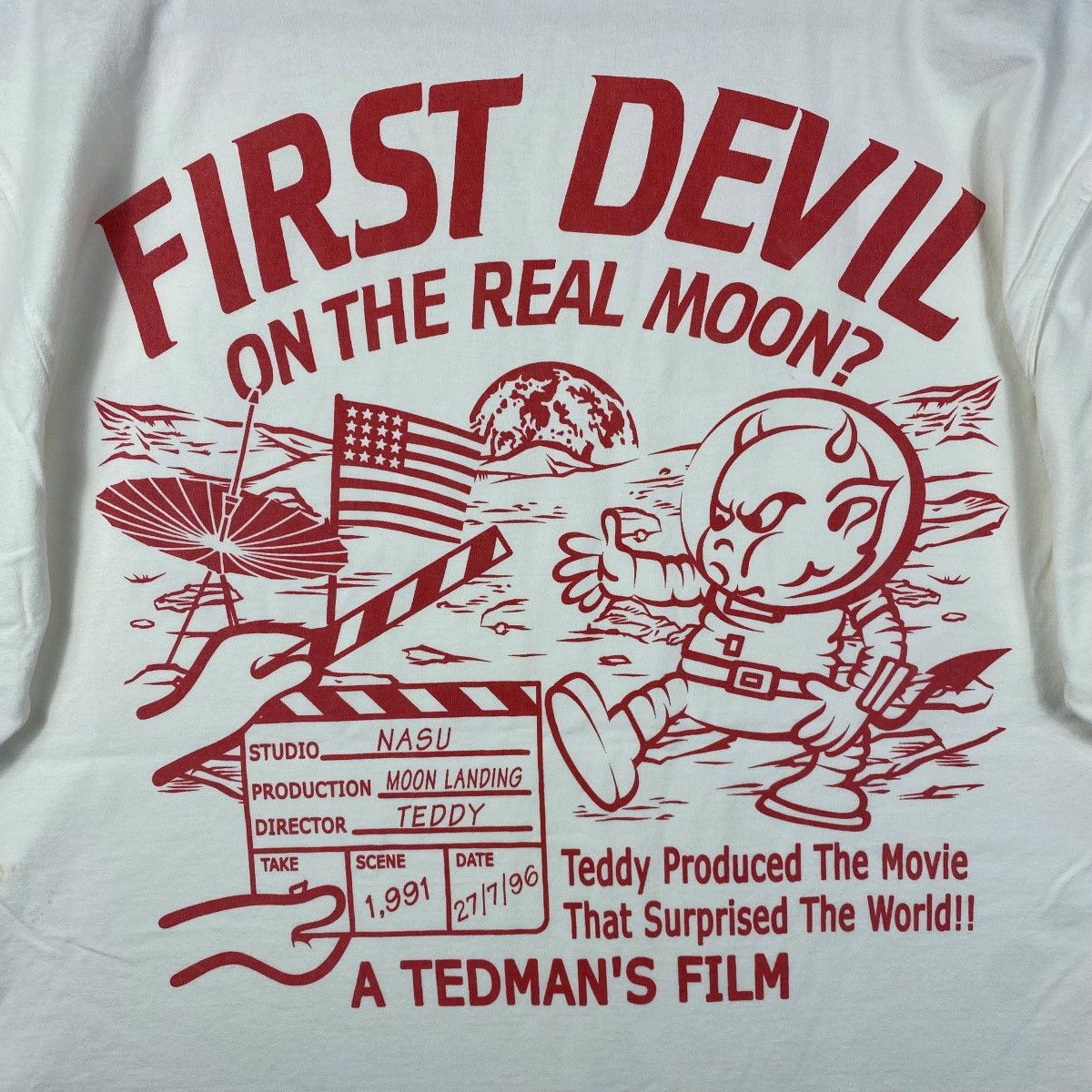 Tedman Japanese Brand TEDMAN Moon Landing Was A Hoax Graphic Tee Size US M / EU 48-50 / 2 - 2 Thumbnail