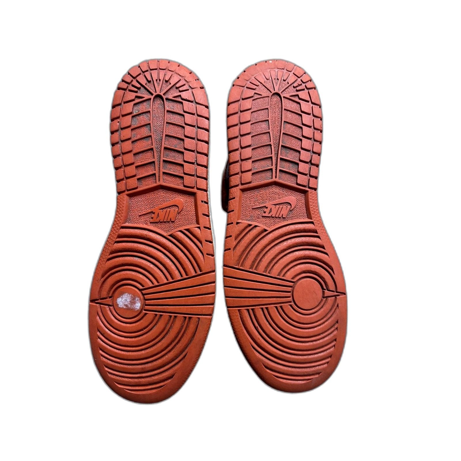Jordan Brand Nike Air Jordan 1 Retro High Orange Spice Wolf Grey 332550-0 Size US 7 / EU 40 - 3 Thumbnail