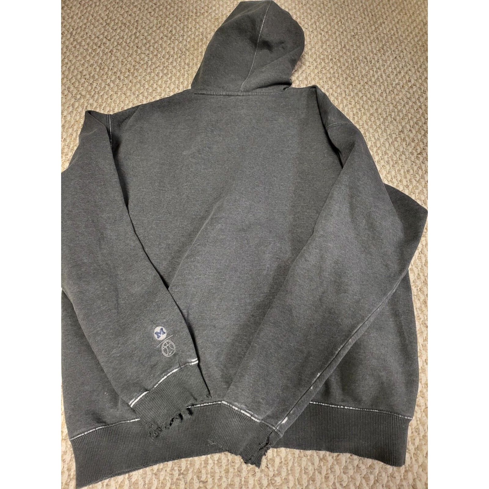 Nike Nike Michigan Basketball Team Apparel Vintage Hoodie large Size US L / EU 52-54 / 3 - 9 Thumbnail