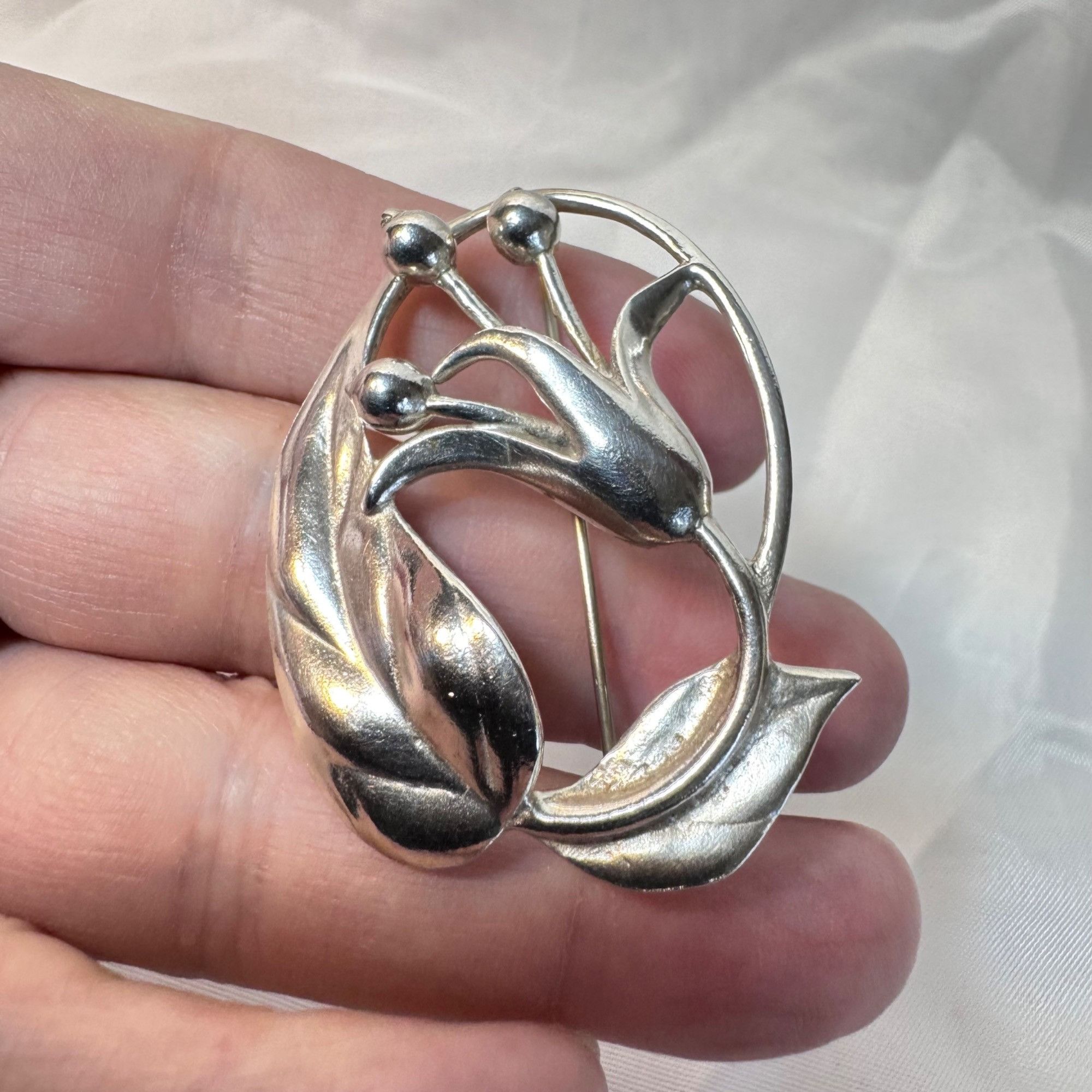 Other VTG Solid Sterling Silver 925 Scroll Style Floral Design Bro Size ONE SIZE - 6 Thumbnail