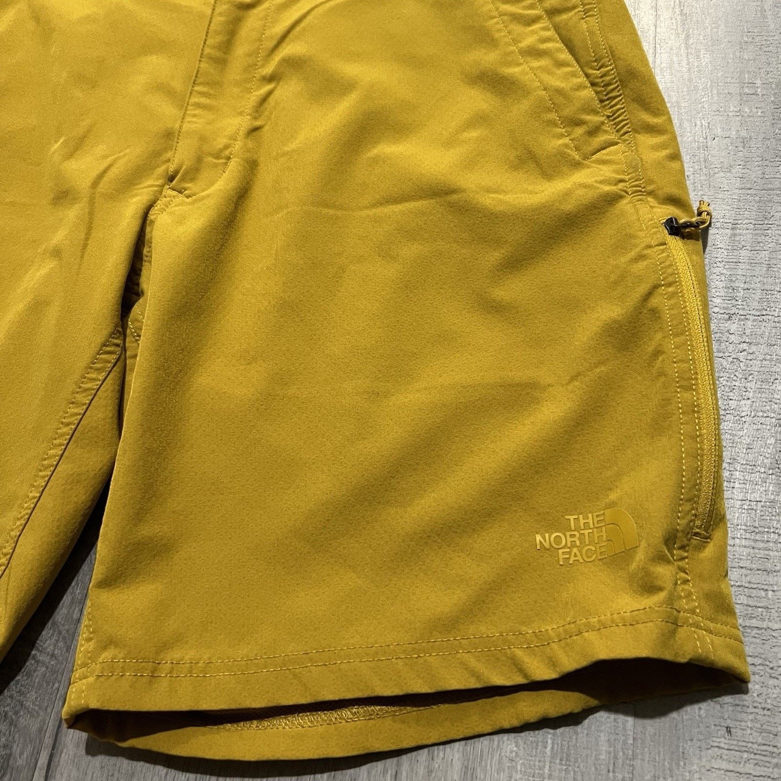 The North Face The North Face Men's Rolling Sun Shorts Outdoor Hike Camp 34 Size US 34 / EU 50 - 3 Thumbnail