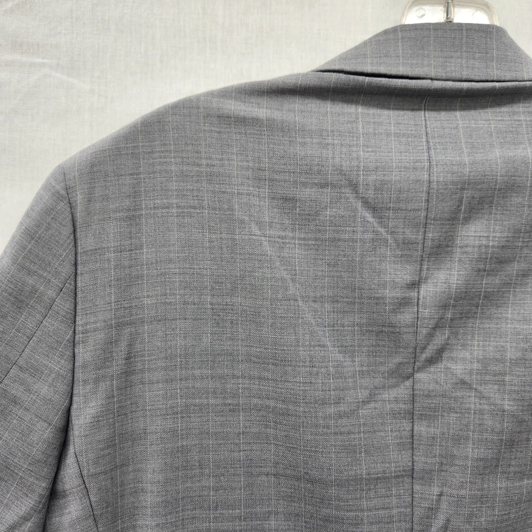 NWT Indochino Blazer Mens Small Gray Pin Stripe 100% Wool Lined Modern Stylish Shirt?