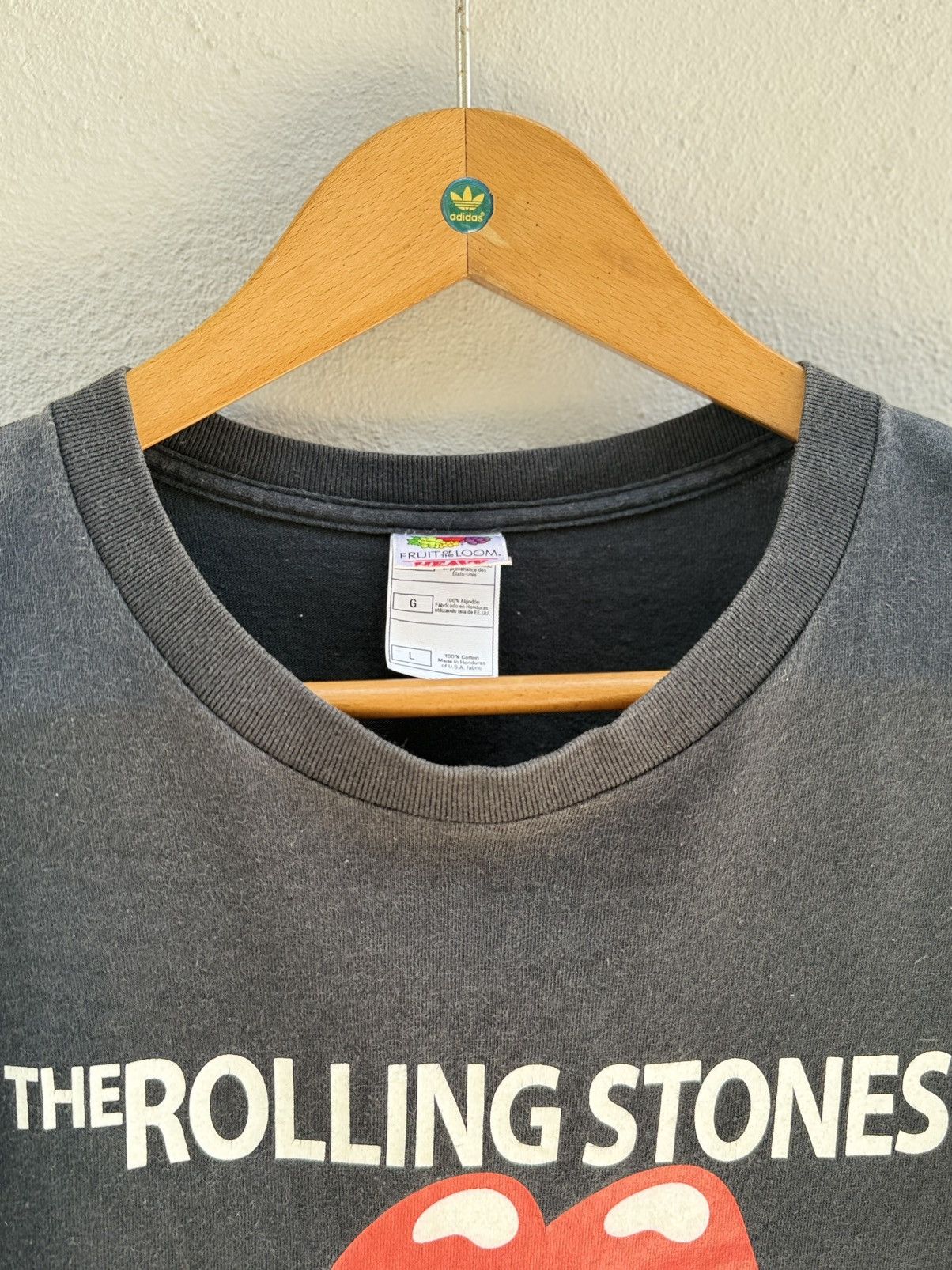 Band Tees Vintage The Rolling Stone 1975 Us Tour Faded Rock Grunge Tee Size US L / EU 52-54 / 3 - 4 Thumbnail