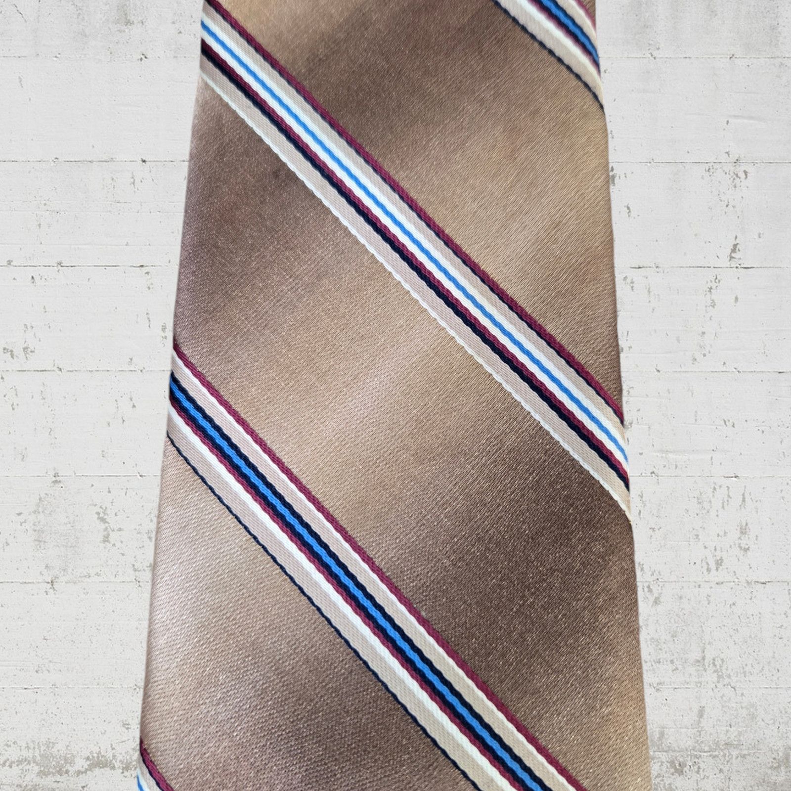 Van Heusen Vintage Van Heusen Bronze Striped USA Made Neck Tie Size ONE SIZE - 3 Thumbnail