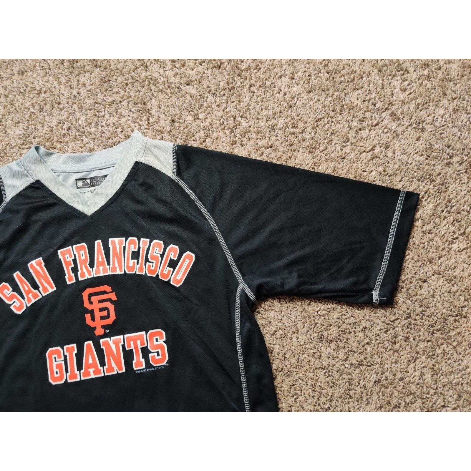 MLB San Francisco Giants Shirt Adult Mens Small Spell Out V-Neck Size US S / EU 44-46 / 1 - 3 Thumbnail