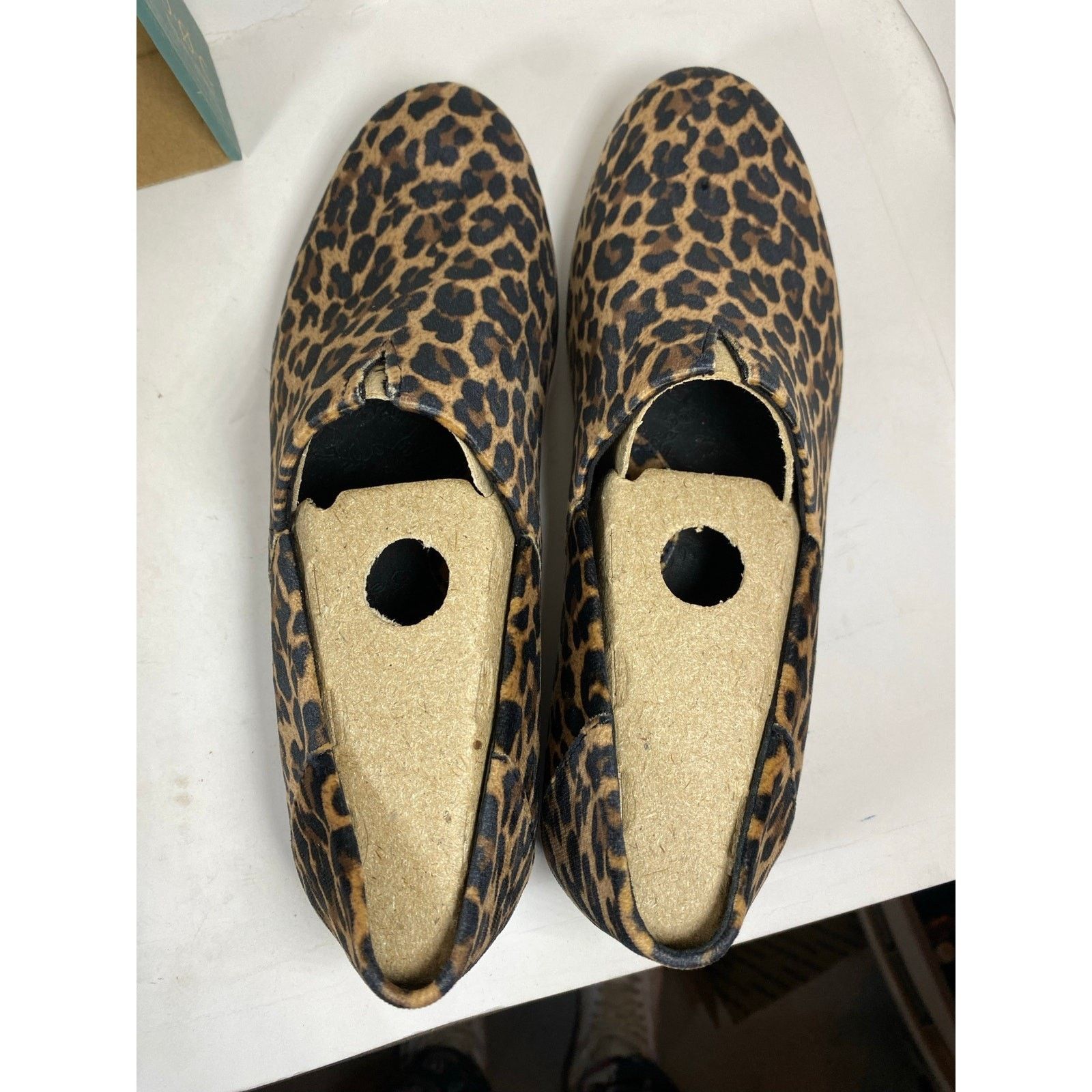 Other B.O.C. Suree Tan Leopard Print Loafers 9M BRAND NEW Women's Size US 9 / IT 39 - 4 Thumbnail