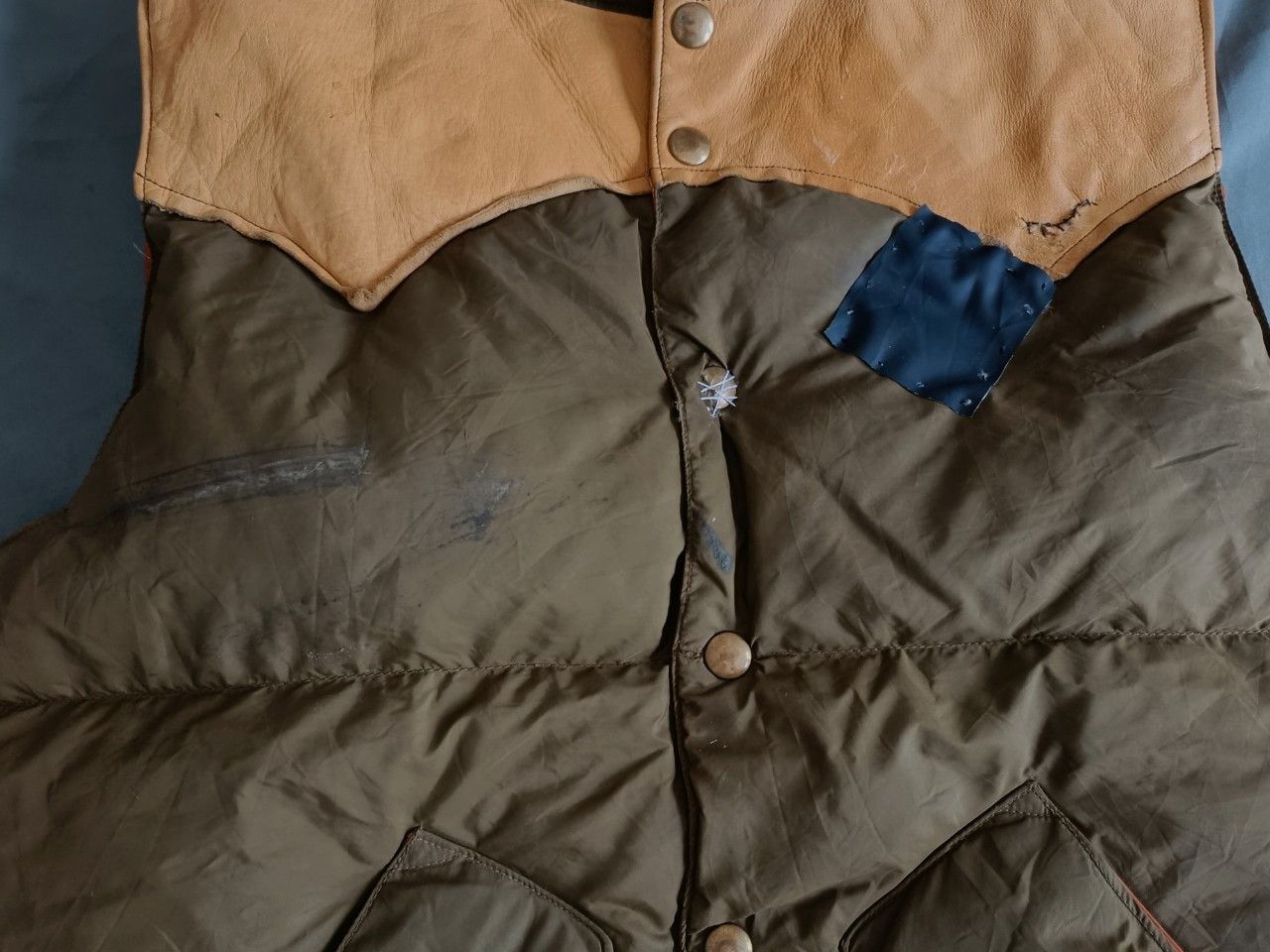 Rocky Mountain Featherbed Vintage 70s Brown Rocky Mountain Featherbed Down Vest. Size US M / EU 48-50 / 2 - 5 Thumbnail