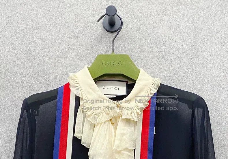 Gucci Gucci Black ruffled pearl button shirt Size XS / US 0-2 / IT 36-38 - 4 Thumbnail