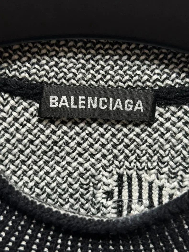 Balenciaga Balenciaga Script Logo Barrage Sweater. Size US S / EU 44-46 / 1 - 4 Thumbnail