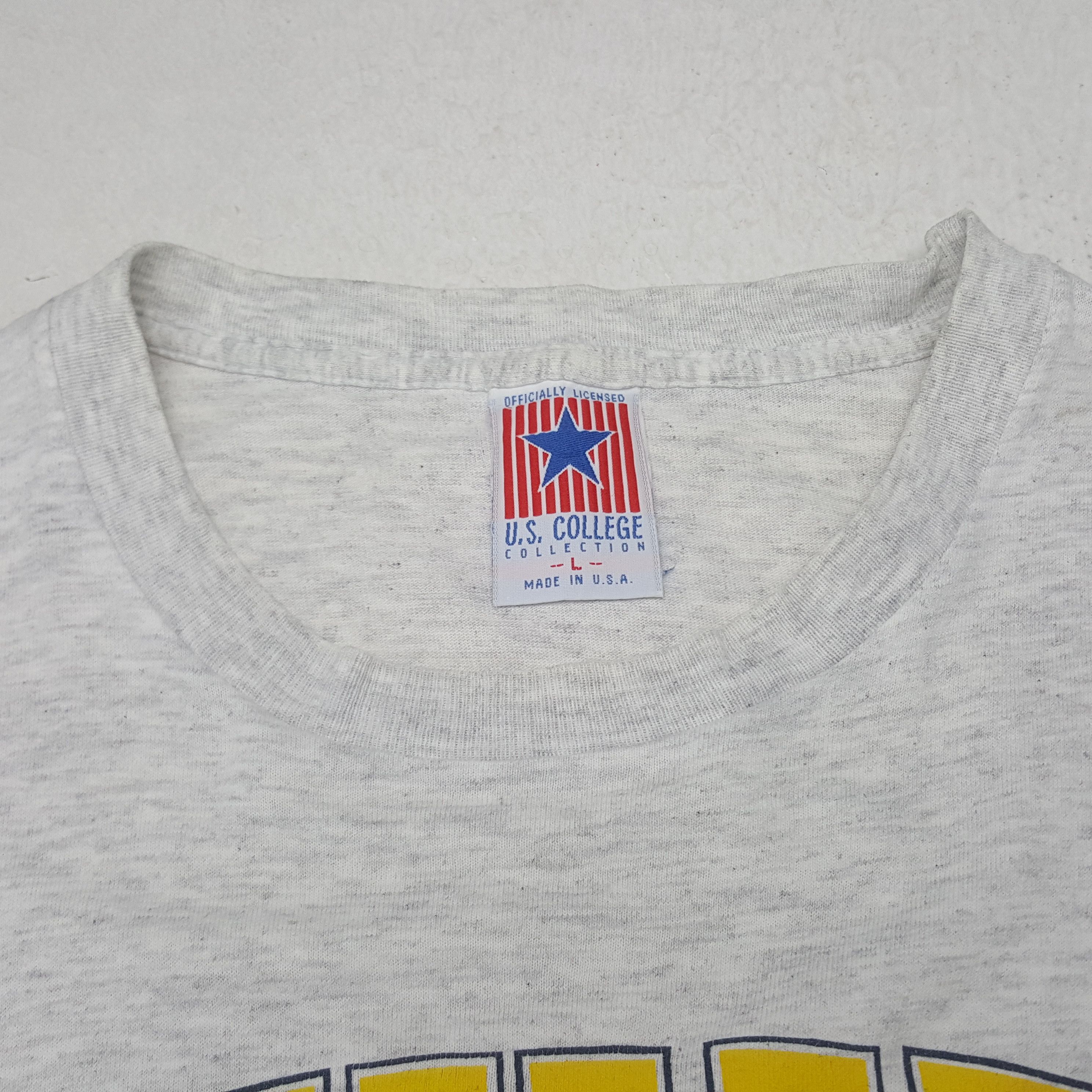 Vintage Vintage Duke University American Promo Tshirt C285N10 Size US L / EU 52-54 / 3 - 4 Thumbnail