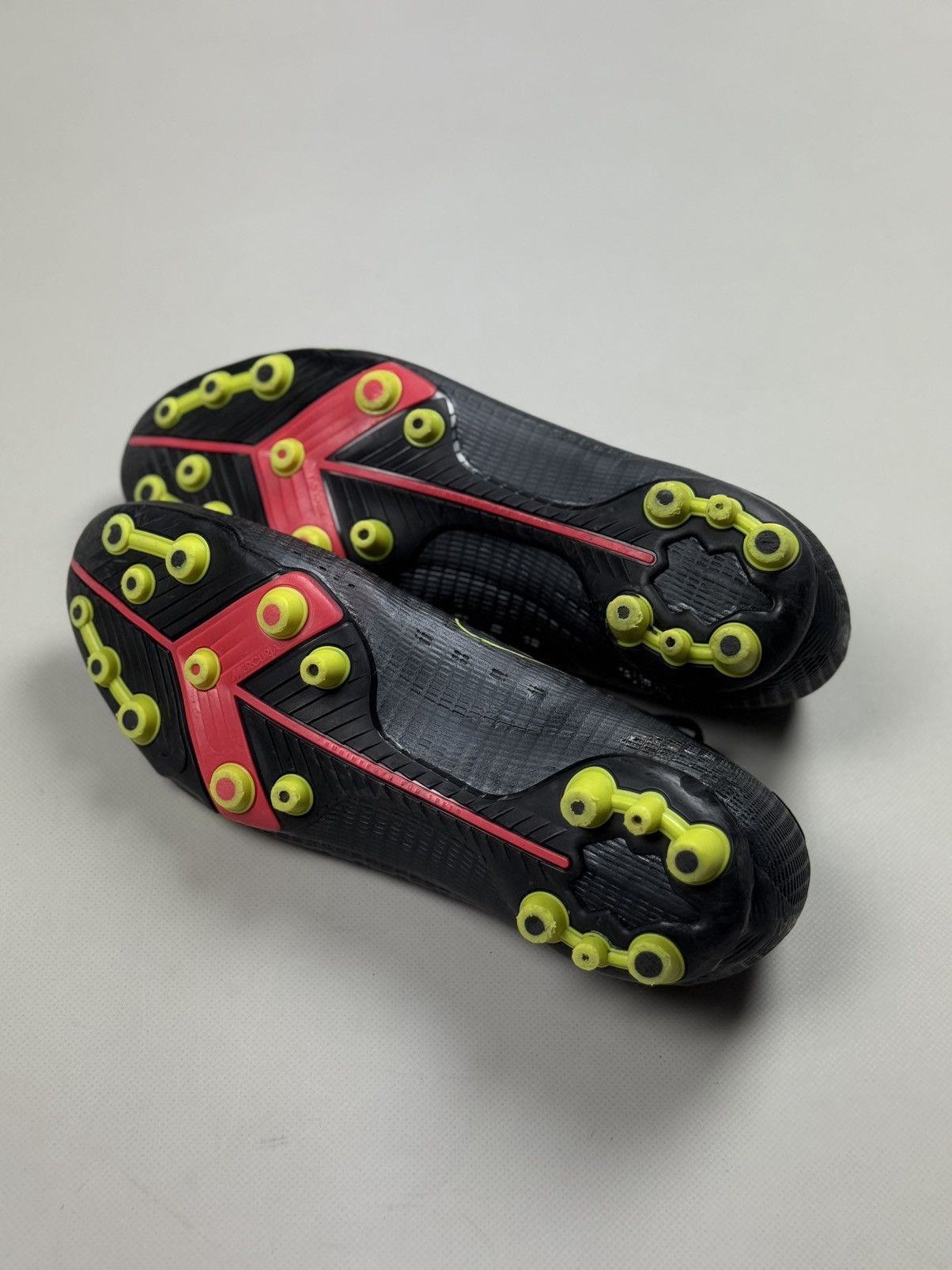 Nike Nike Vapor 14 AG Pro Soccer Cleats Shoes US 8.5 CV0990-090 Size US 8.5 / EU 41-42 - 16 Thumbnail
