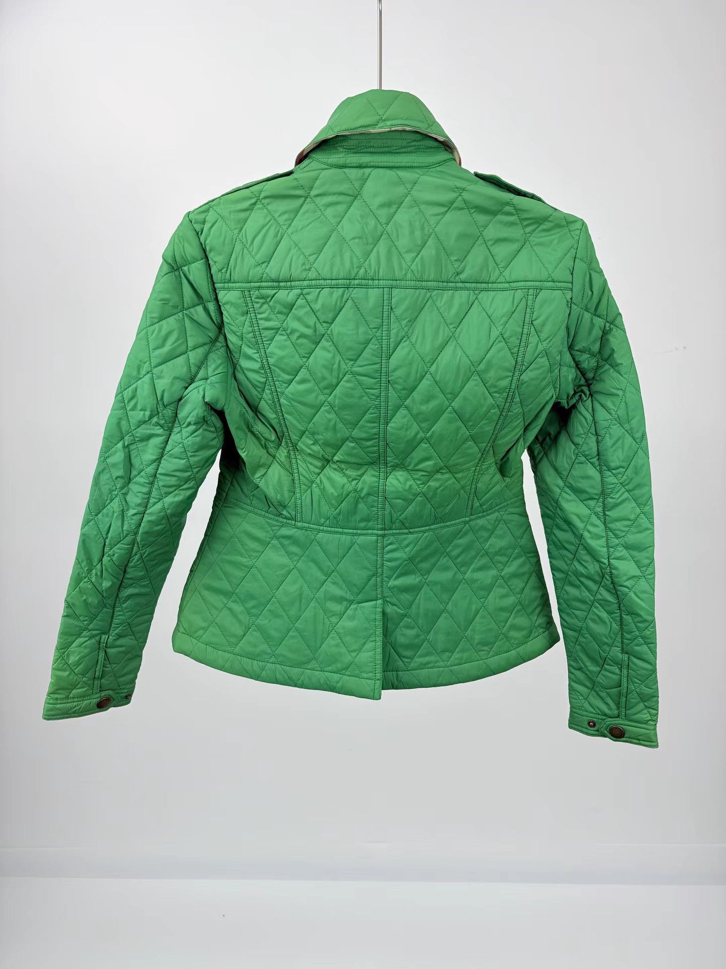Burberry BURBERRY Diamond Quilted Coat K1 Size XS / US 0-2 / IT 36-38 - 2 Thumbnail