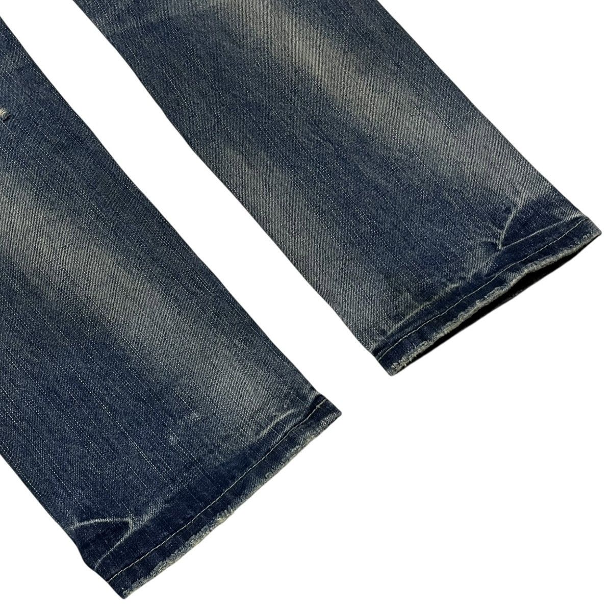 Neighborhood Neighborhood DP-Narrow Distressed Selvedge Denim Pants Size US 32 / EU 48 - 9 Thumbnail