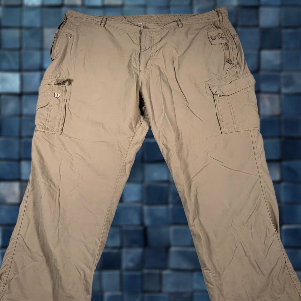 Vintage Clothing Arts P Cubed Pick-Pocket Proof Cargo Pants Mens 42 Khaki Nylon Travel Size US 42 / EU 58 - 1 Thumbnail