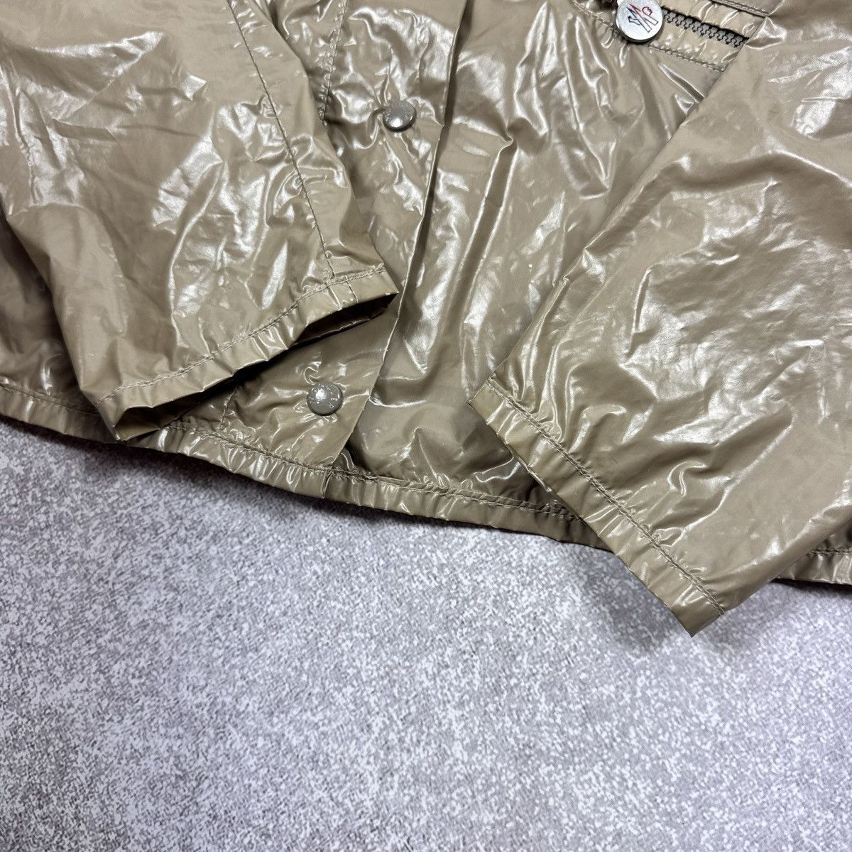 Moncler Women`s Moncler Z8E0182 Beige Nylon Rain Jacket Size 1 / S Size US S / EU 44-46 / 1 - 11 Thumbnail