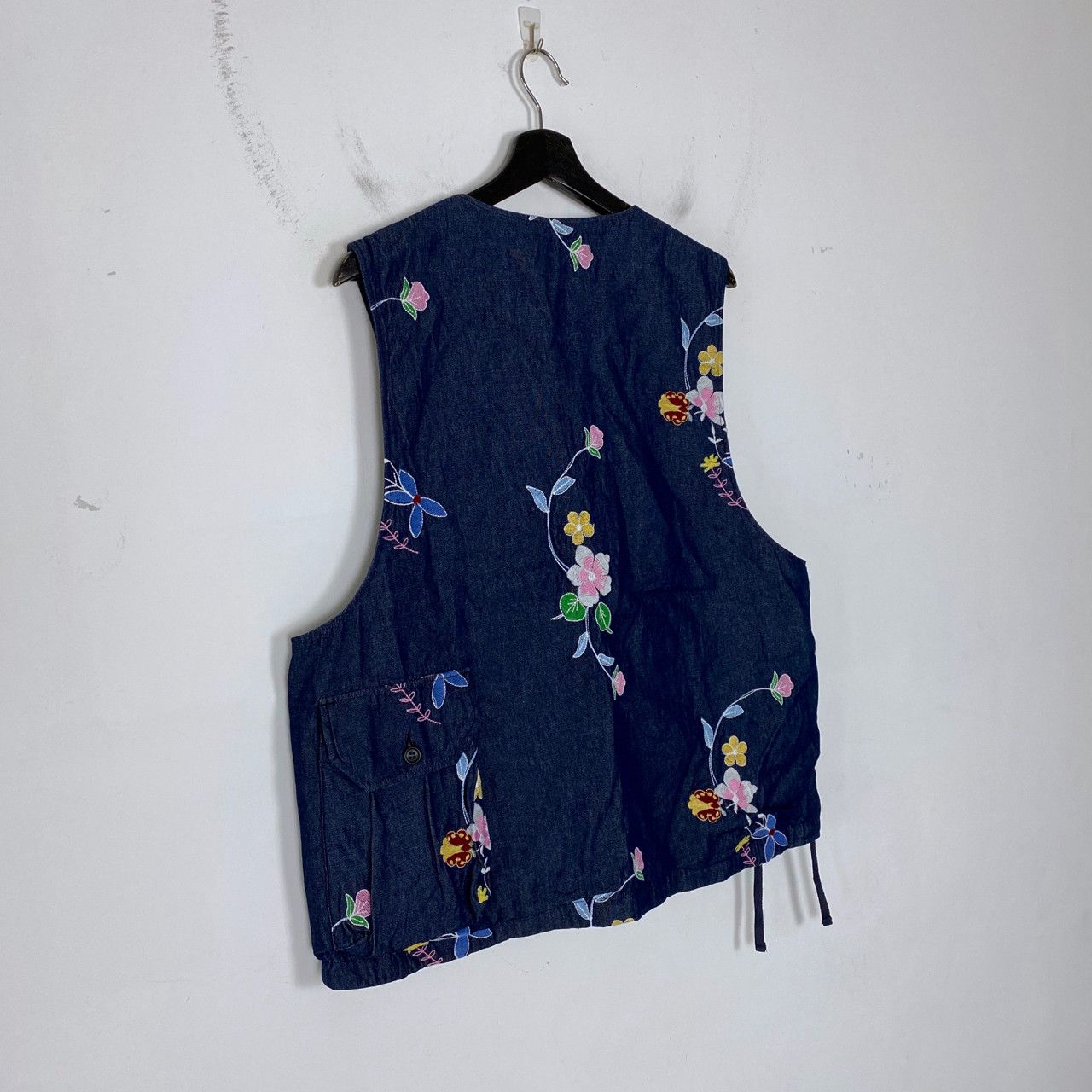 Engineered Garments INDIGO DENIM FLORAL EMBROIDERY COVER VEST Size US L / EU 52-54 / 3 - 4 Thumbnail