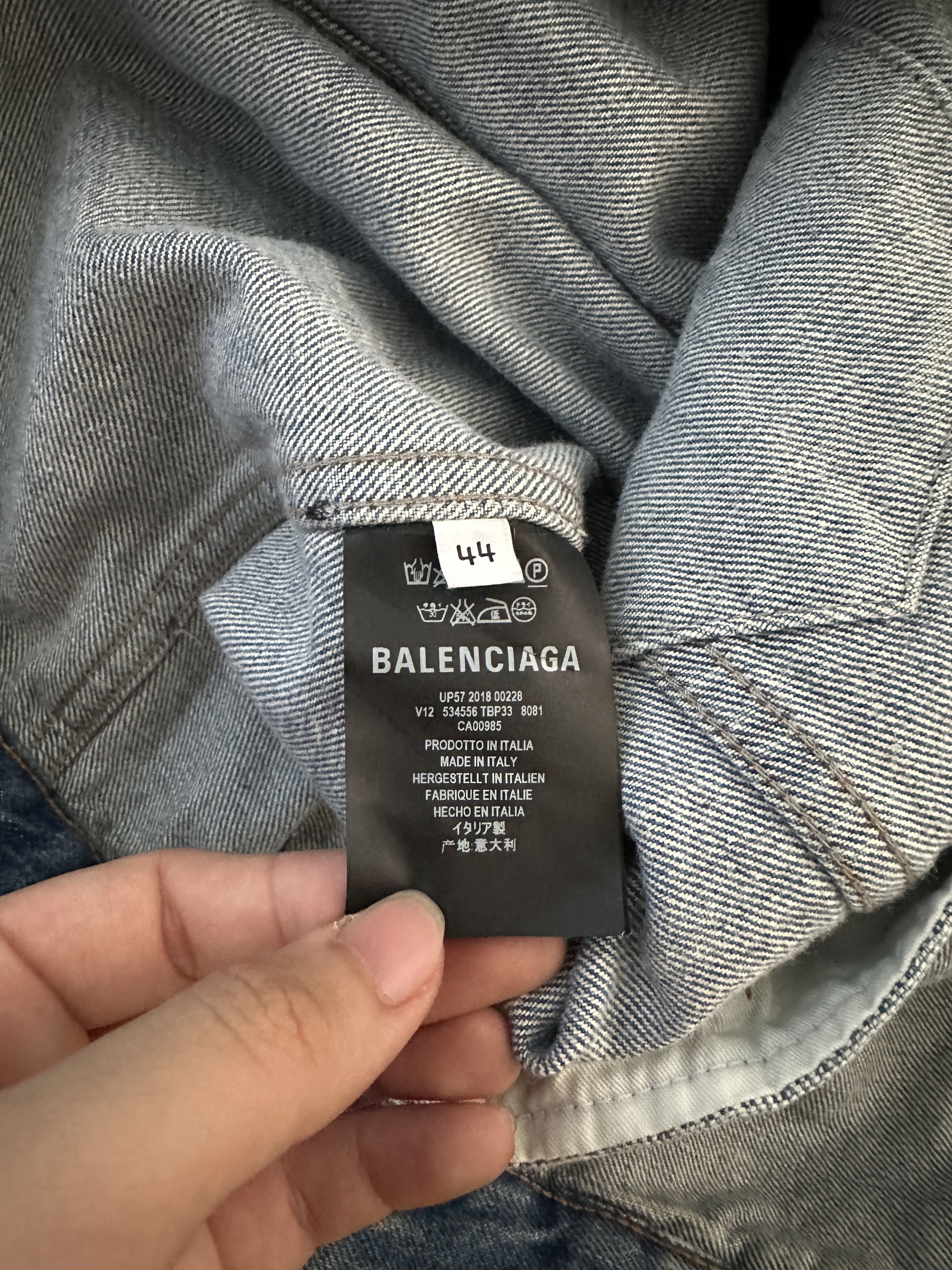 Balenciaga Balenciaga Graffitti Denim Jacket 2018 Size US M / EU 48-50 / 2 - 8 Thumbnail