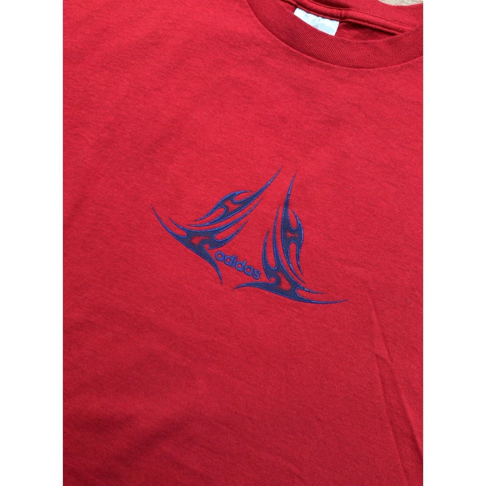 Adidas Vintage Y2K Adidas Red Graphic tribal Heat Transfer logo tee Mens Size 2XL - Cotton Shirt Size US XXL / EU 58 / 5 - 4 Thumbnail