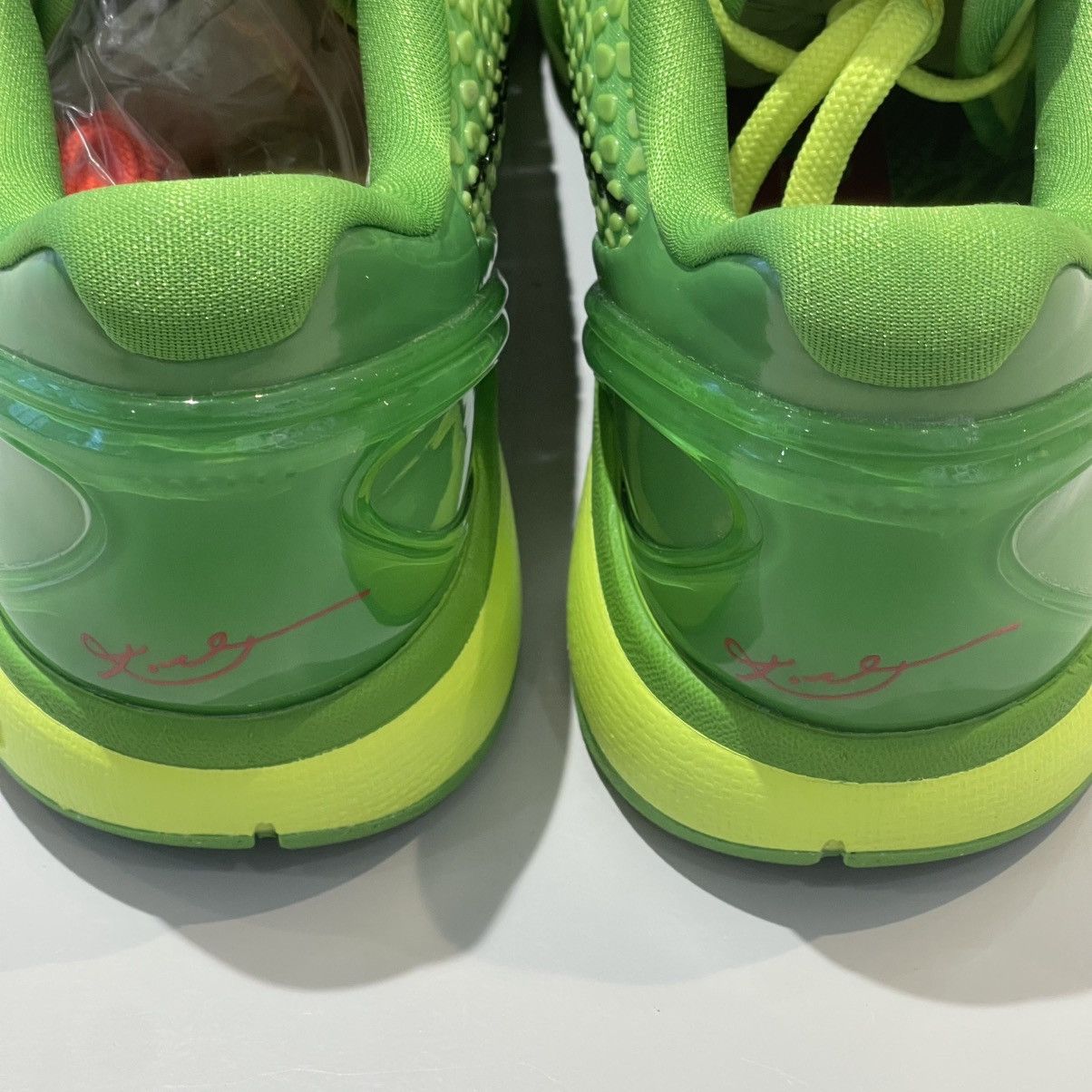 Nike Nike Kobe 6 Protro Grinch (2020) Size US 10.5 / EU 43-44 - 12 Thumbnail