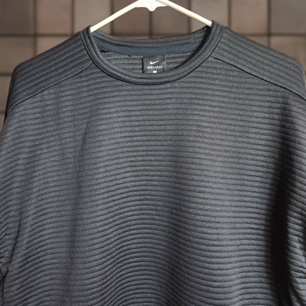Nike Nike Dri-Fit Training Womens Black Crew Top Rib-Quilted Sweatshirt-Size S Size S / US 4 / IT 40 - 1 Thumbnail