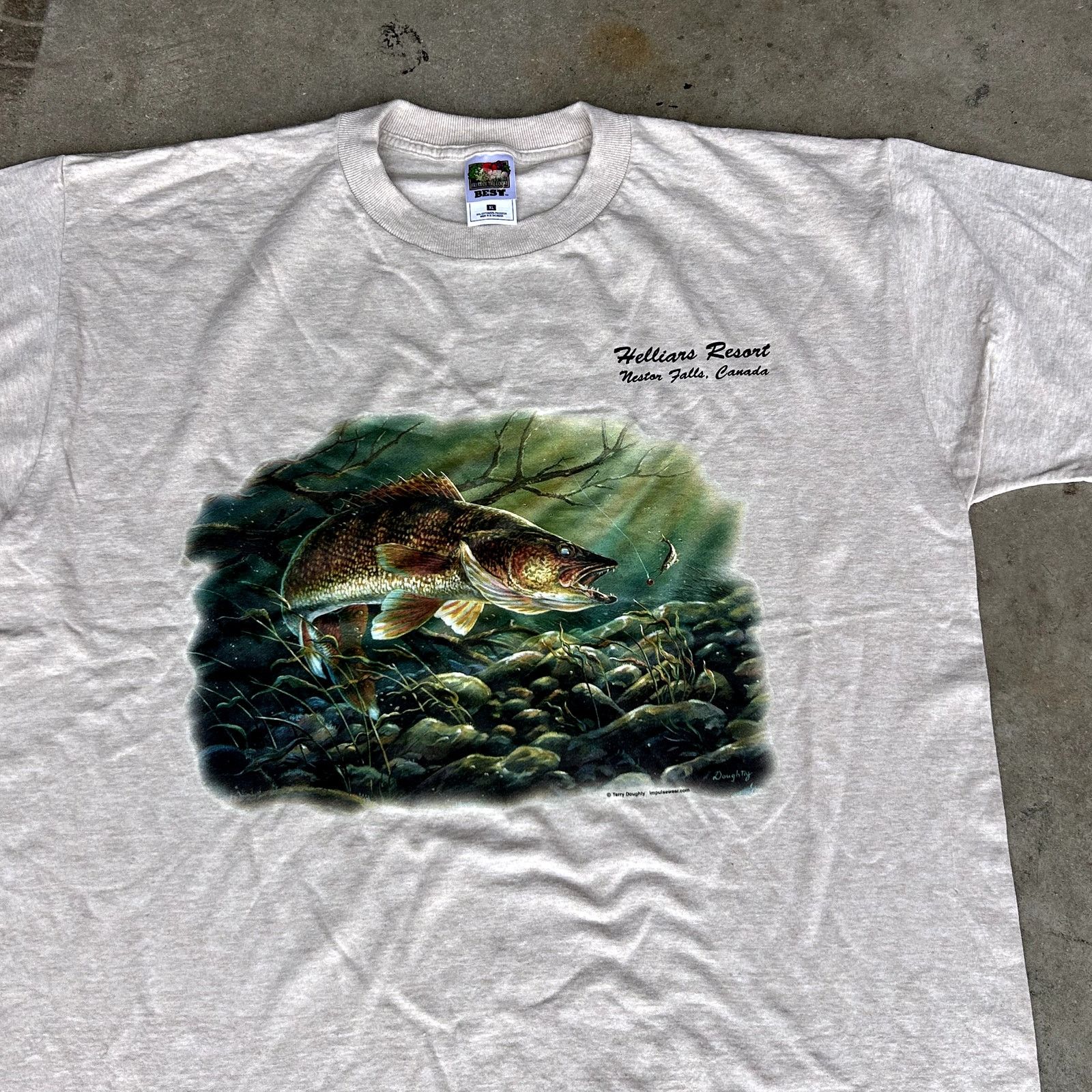Vintage Y2K Canadian Fishing T-Shirt XL Size US XL / EU 56 / 4 - 2 Thumbnail