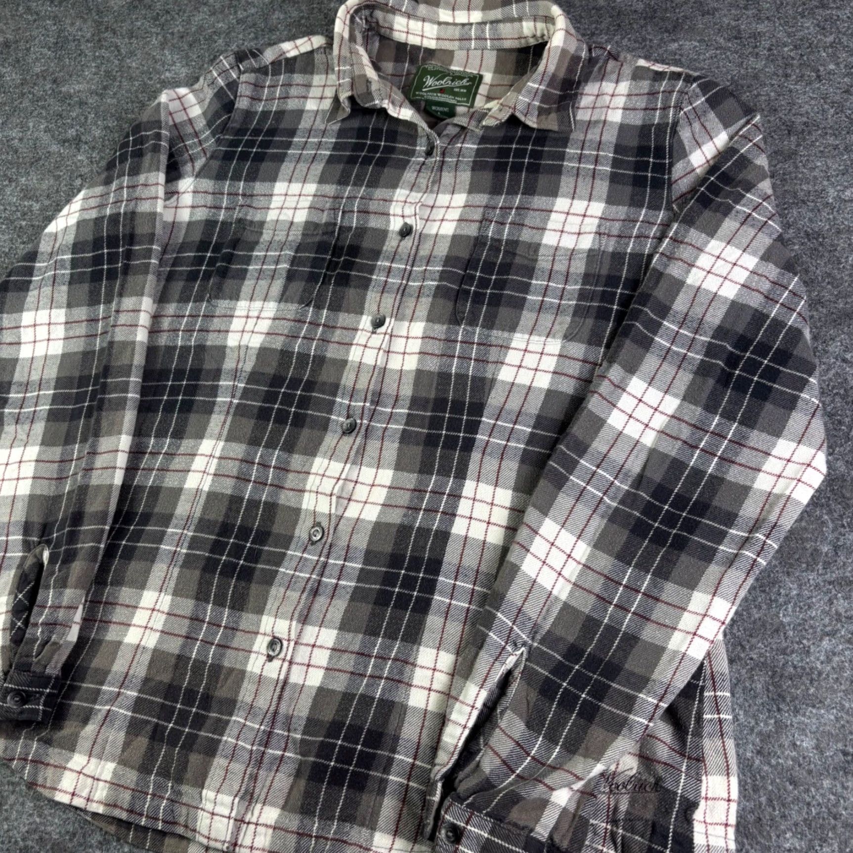 Vintage Woolrich Plaid Flannel Shirt Gray Black White Long Sleeve Button Up L Womens Casual Workwear Permission: Alice in Wonderland Theme Size L / US 10 / IT 46 - 7 Thumbnail