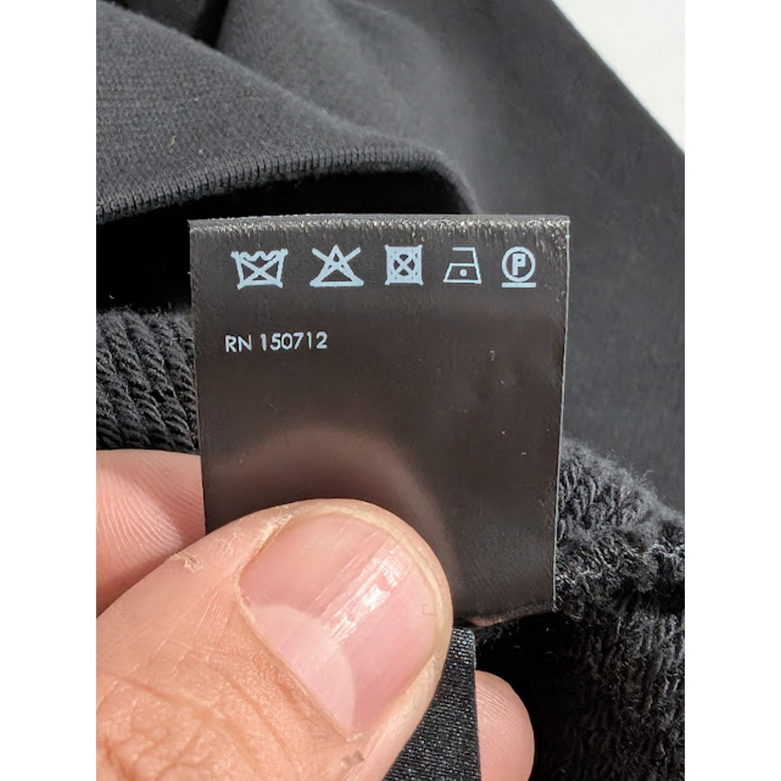 Amiri o1rshd1 Q:3 / Precious Memories Hoodie in Black Size US L / EU 52-54 / 3 - 19 Thumbnail