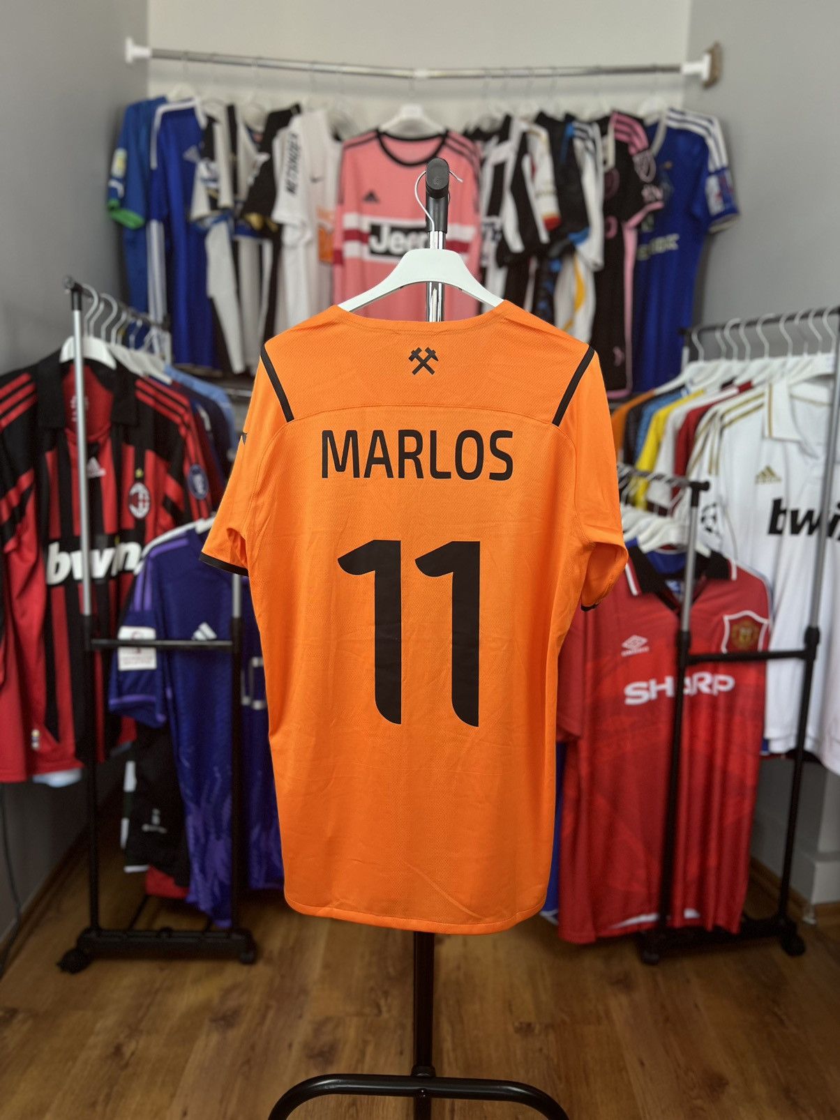Puma Soccer Jersey Puma Shakhtar Donetsk 2021/22 Marlos #11 Size US M / EU 48-50 / 2 - 1 Thumbnail