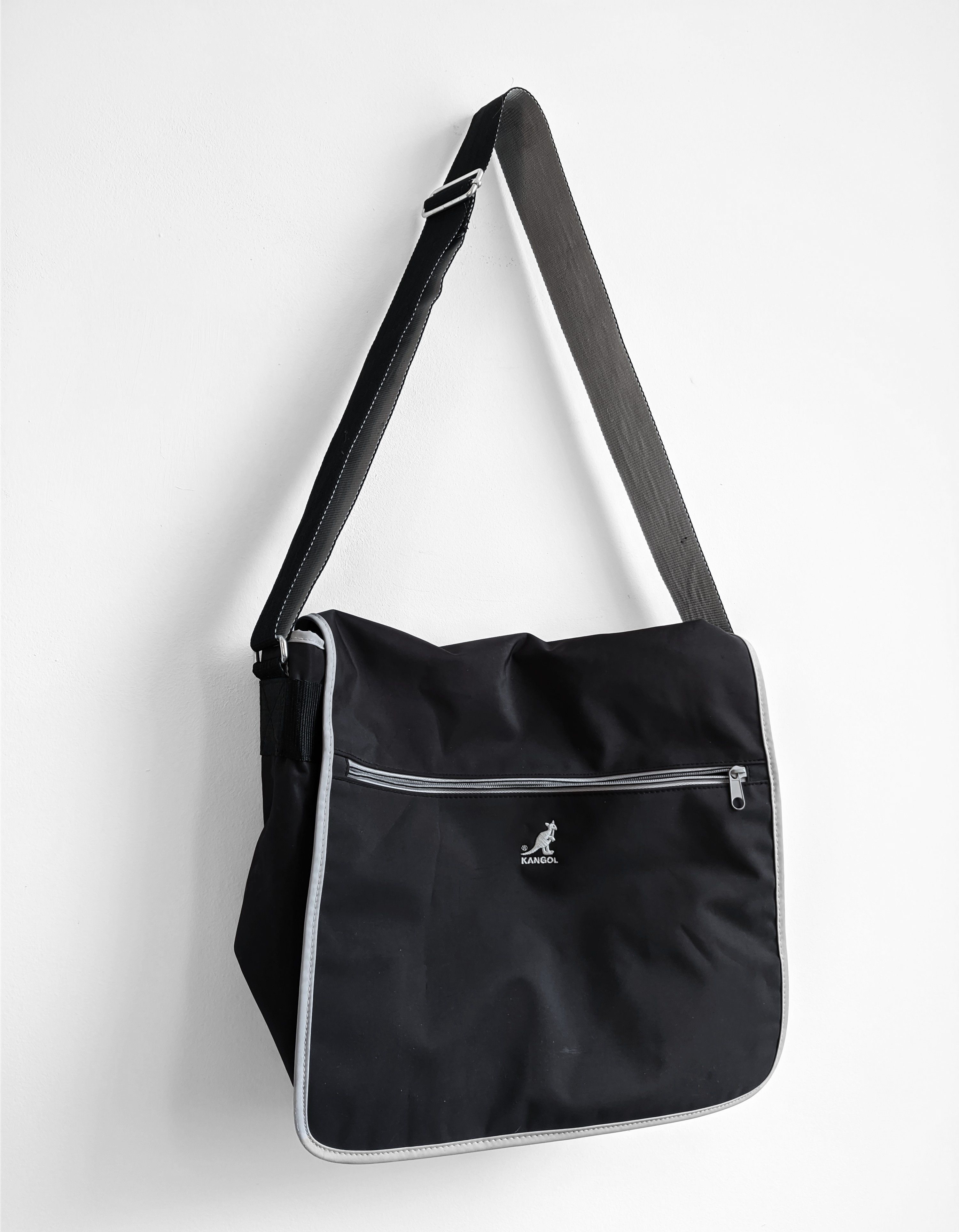 Kangol Kangol shoulder bag black y2k Size ONE SIZE - 1 Thumbnail