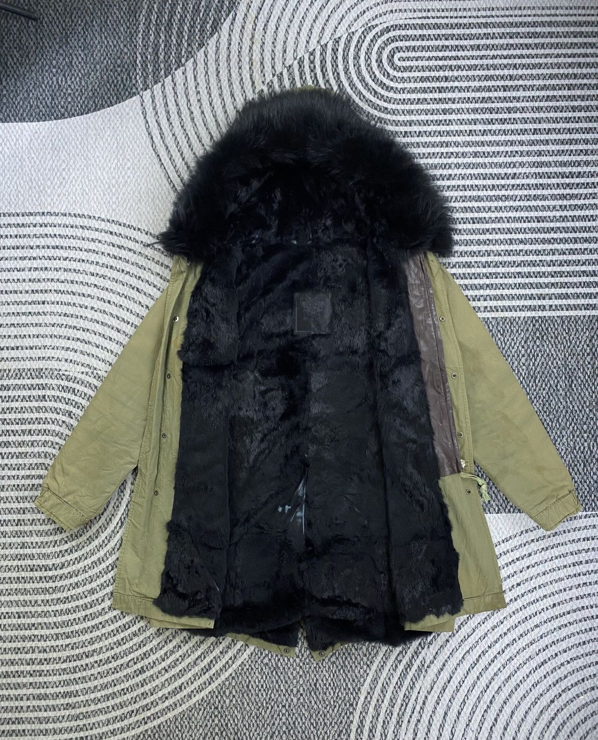 MR & MRS ITALY Vintage Mr & Mrs Furs Faux Fur Parka Jacket Size US L / EU 52-54 / 3 - 5 Thumbnail