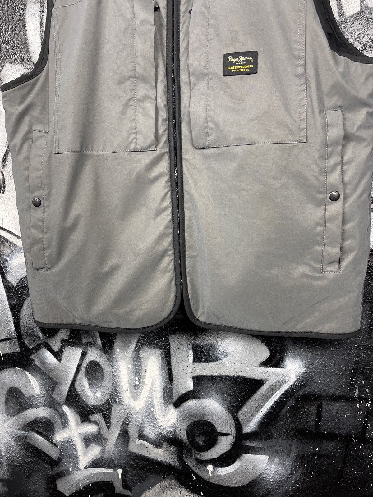 Pepe Jeans Pepe Jeans London Casual Chrome Grey Vest Men’s Size Large Size US L / EU 52-54 / 3 - 5 Thumbnail