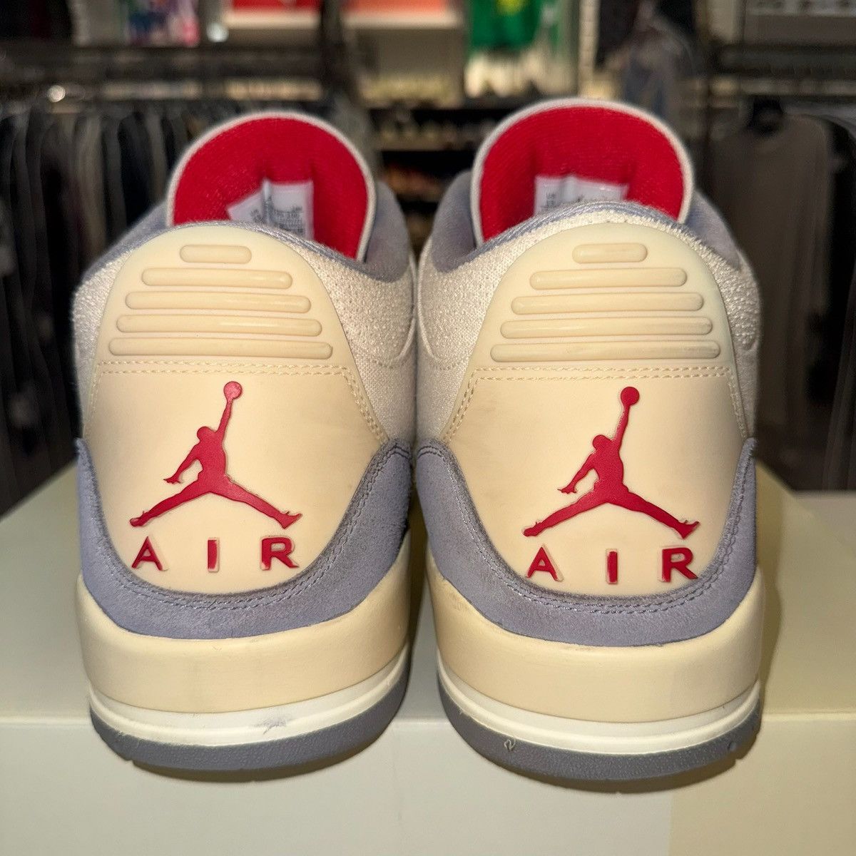 Jordan Brand Size 13 - Nike Air Jordan 3 Retro SE Muslin - DH7139-100 Size US 13 / EU 46 - 3 Thumbnail
