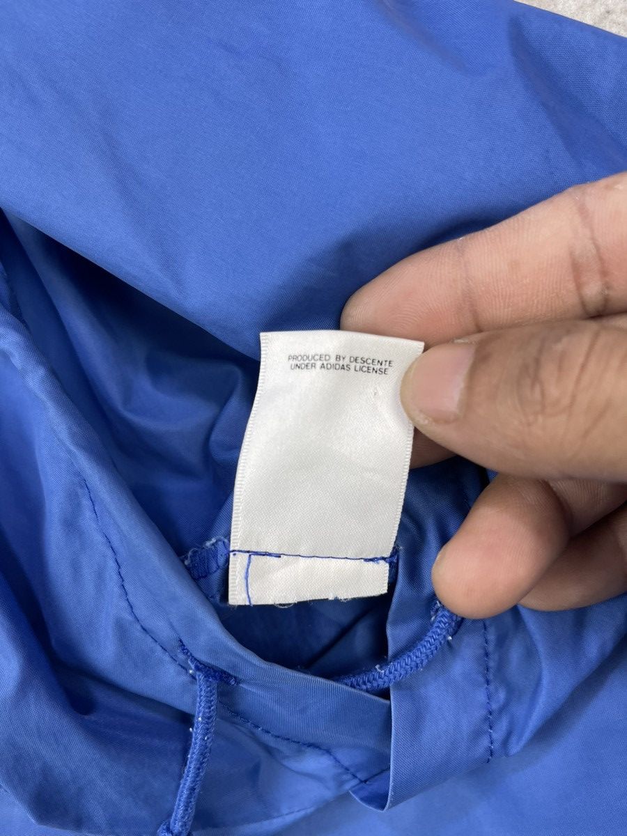 Adidas Vintage Adidas Trefoil Lightweight Coach Jackets Size US L / EU 52-54 / 3 - 10 Thumbnail