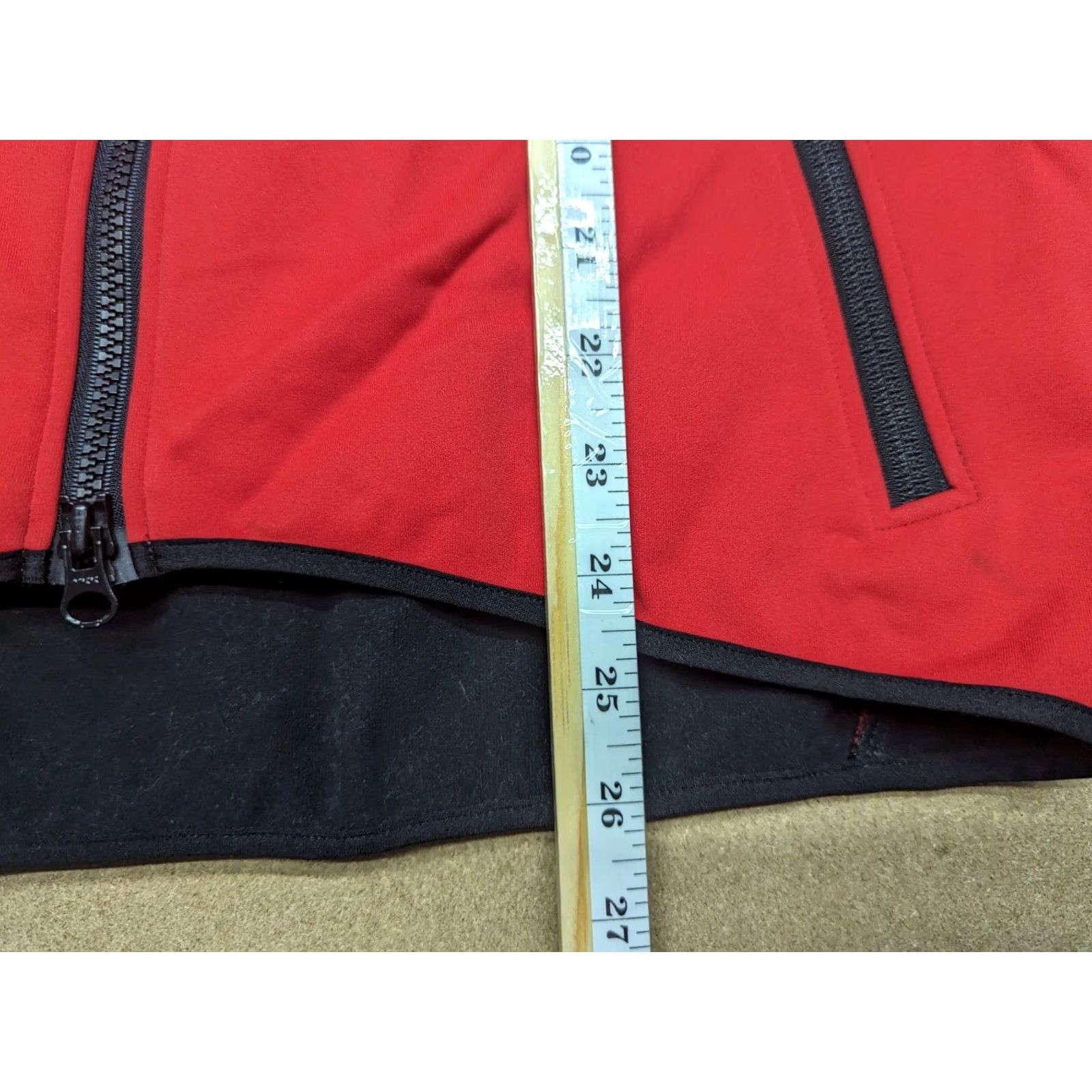 Vintage TILAK Ogre Action Windstopper Jacket Medium Full Zip Black red Outdoor Jacket Mens M Windstopper Full Zip Insulated Water Resistant Track Jacket Size US M / EU 48-50 / 2 - 6 Thumbnail