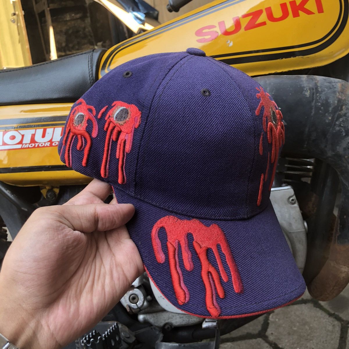 Vintage 🩸Vintage Shot Bloody Bullets Embroidery Hat Size ONE SIZE - 2 Thumbnail