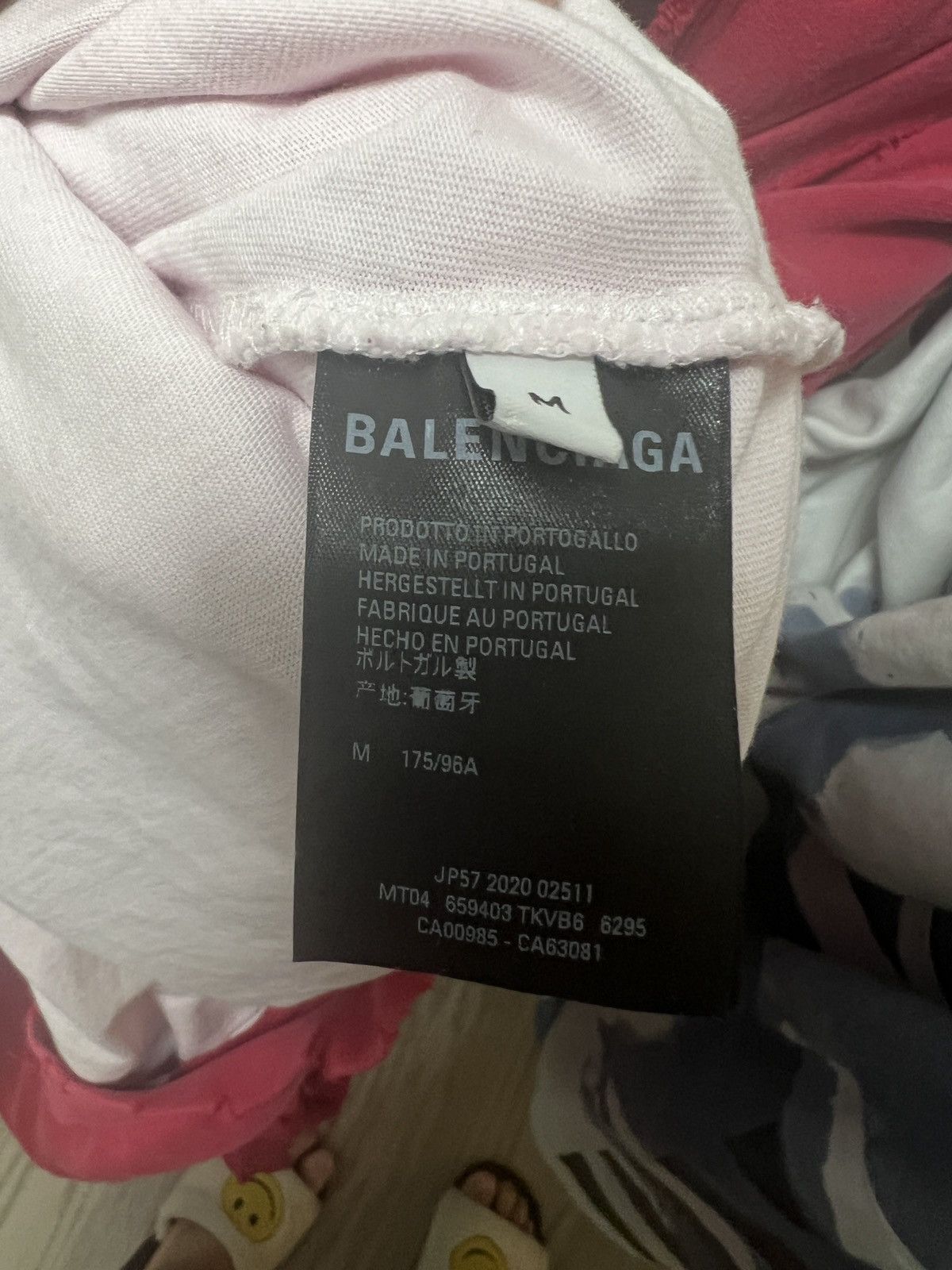 Balenciaga Balenciaga Destroyed Hoodie Red Size US XXL / EU 58 / 5 - 4 Thumbnail