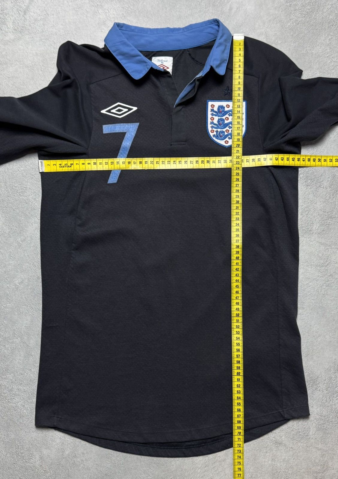 Umbro England 2012 2013 Away Shirt Soccer Jersey Umbro #7 Walcott Size US S / EU 44-46 / 1 - 17 Thumbnail