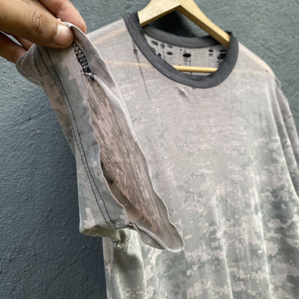 Vintage Thrashed Distressed Vintage Army Digital Camo ERD GRUNGE TEE Size US L / EU 52-54 / 3 - 10 Thumbnail