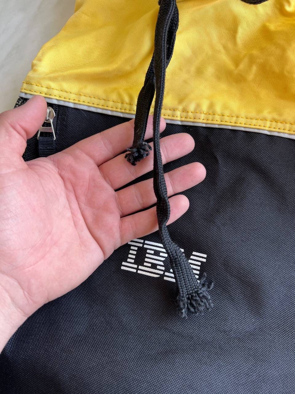 Apple Vintage IBM Computer Company Black Crossbody Mesh Sling Bag Size ONE SIZE - 2 Thumbnail